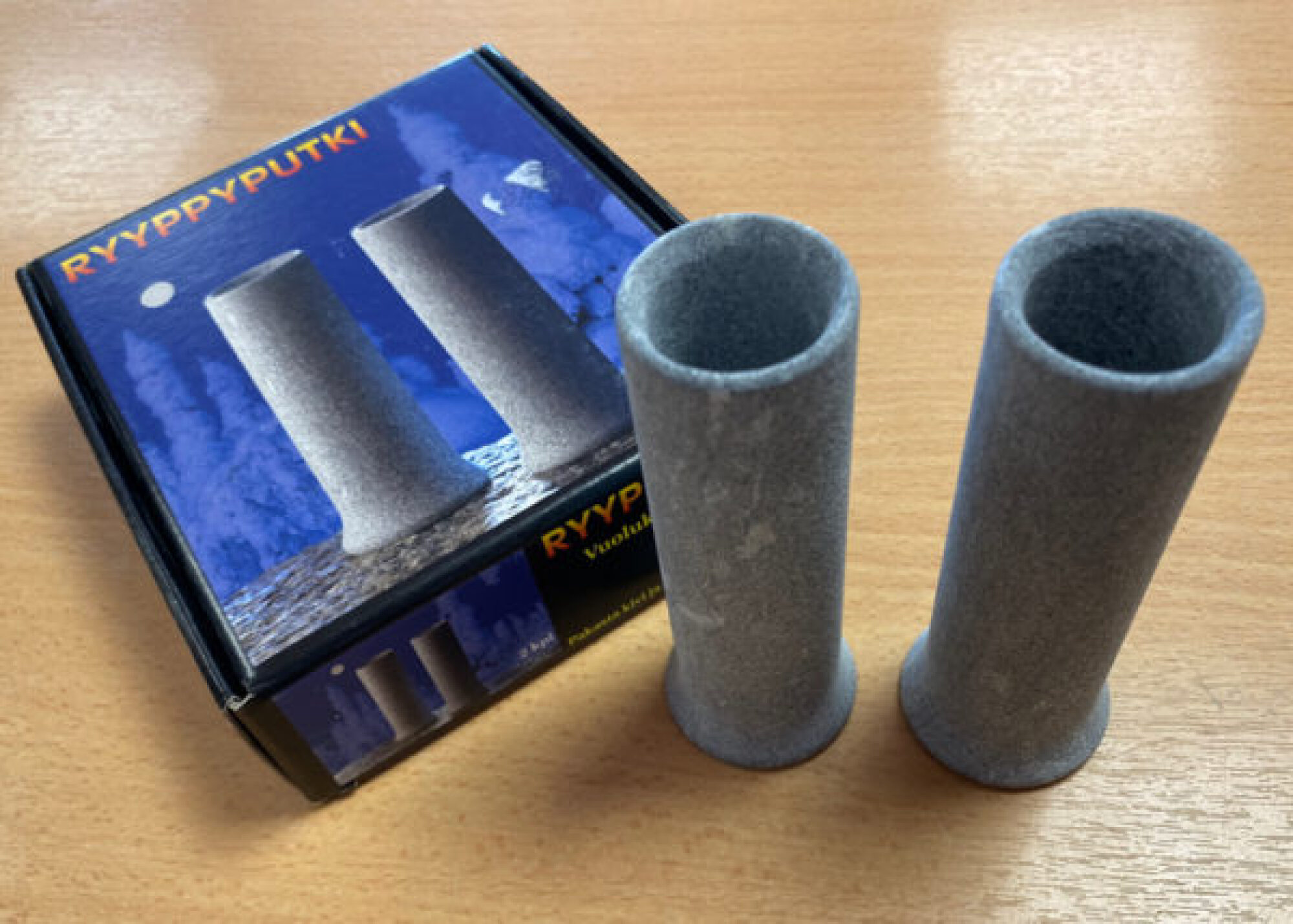 Lot de 2 verres à shooter en pierre Ollaire