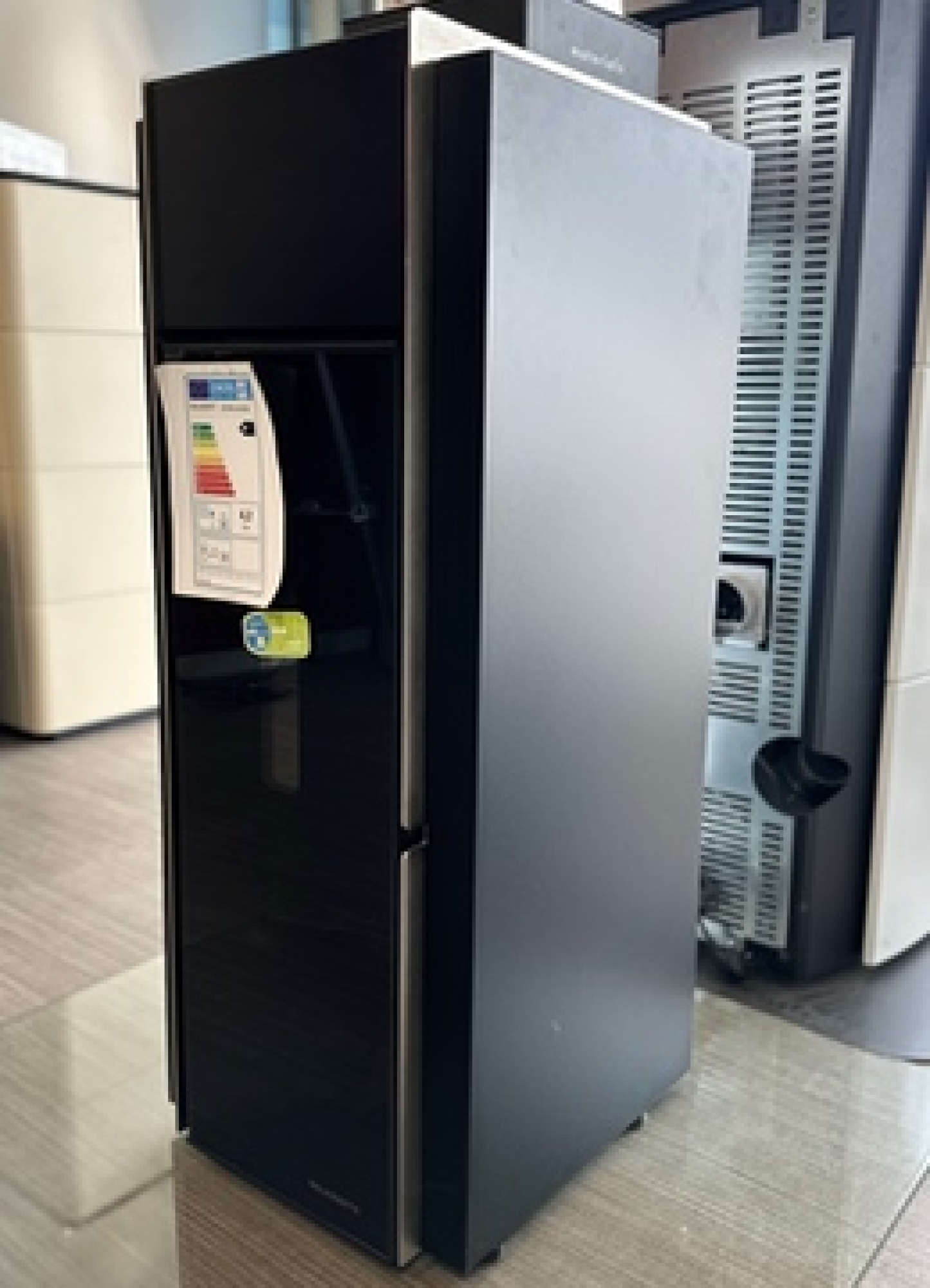 Poêle à granulés noir PALAZZETTI ADAGIO 4,2 KW