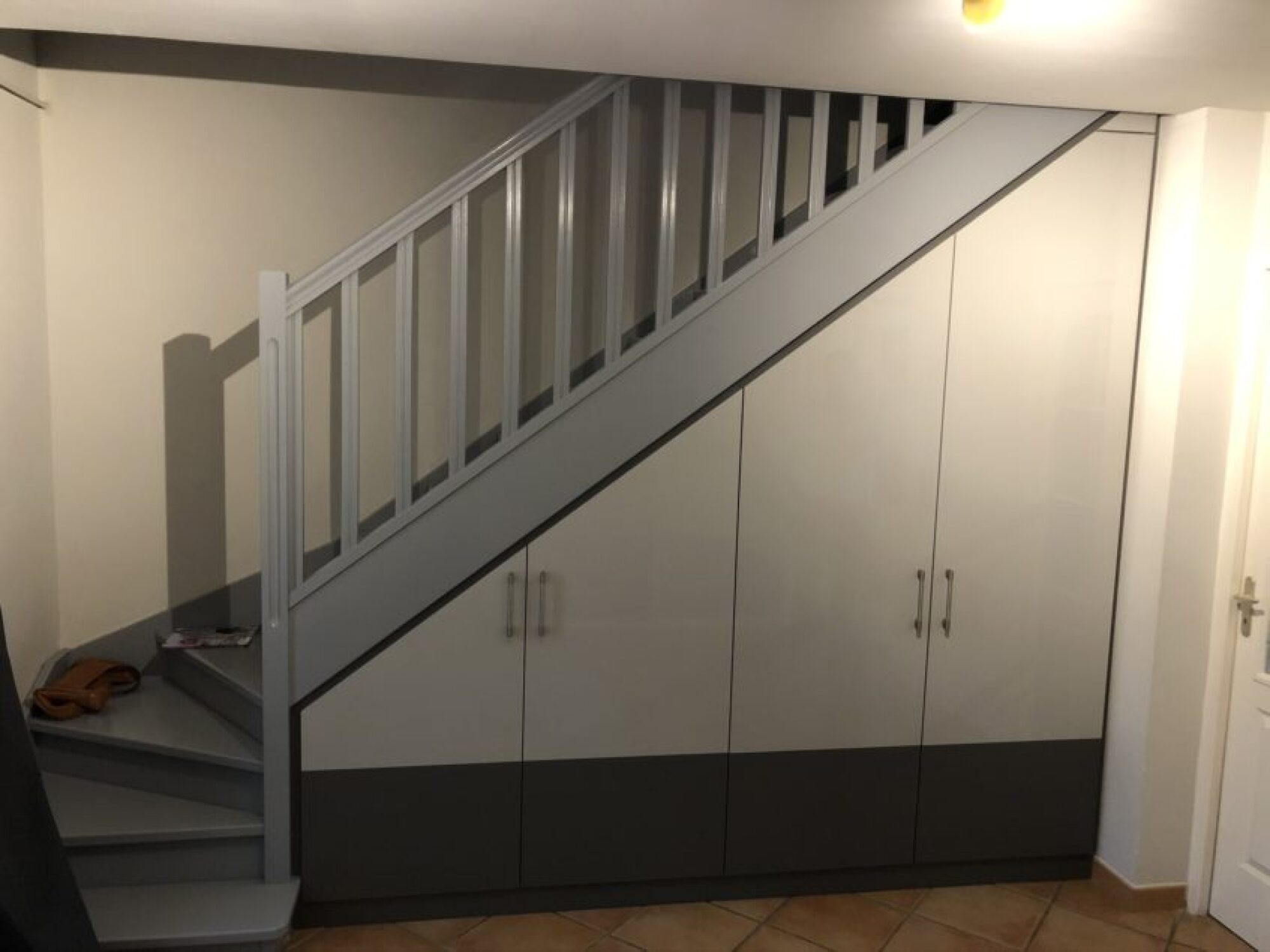 Agencement sous escalier