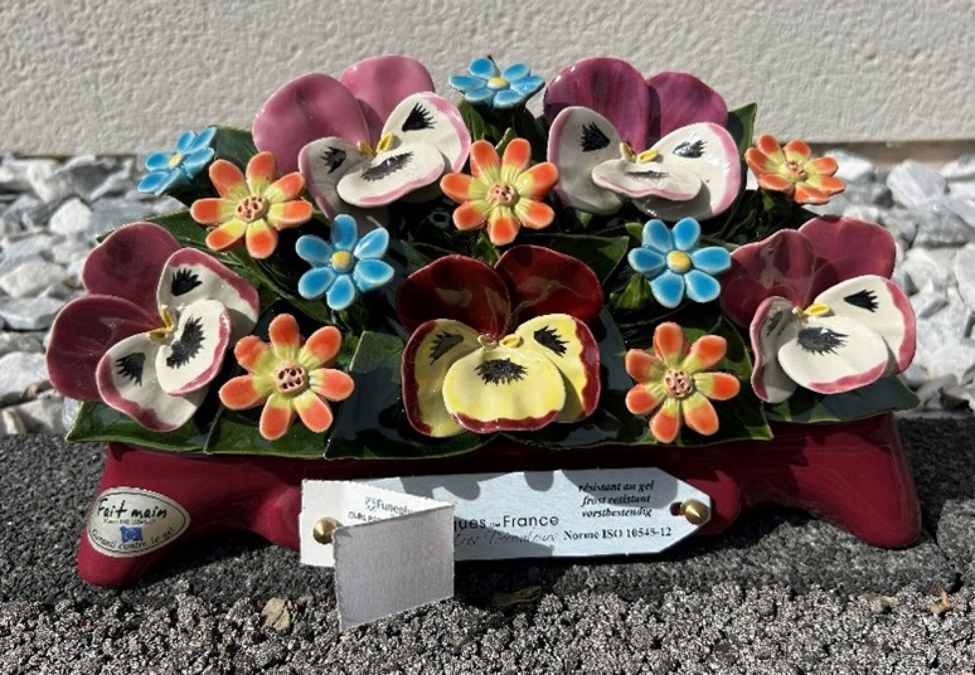 Céramiques - Articles Funéraires - Fleurs Blanches et Colorées