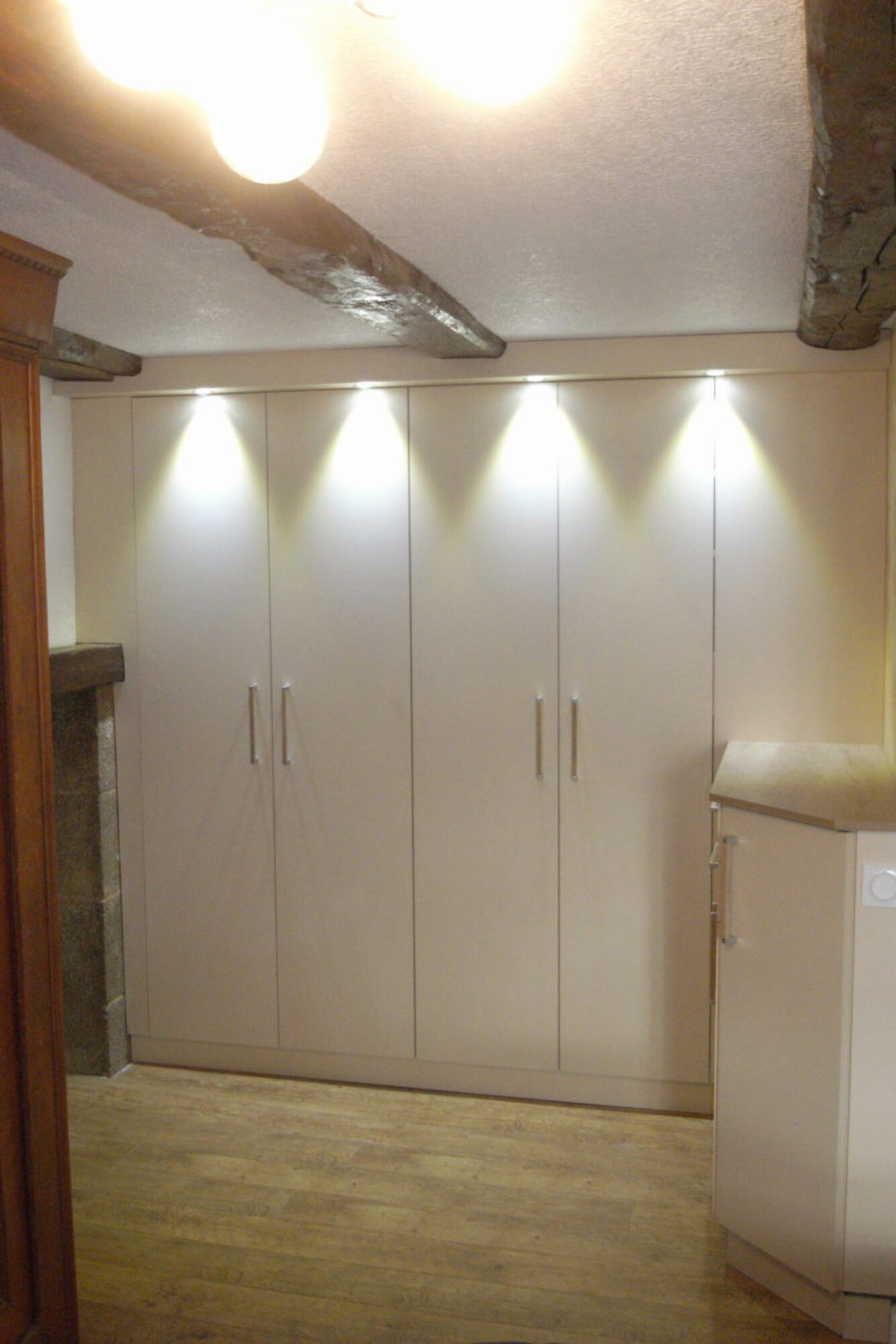 Création, fabrication et installation - Rangements portes coulissantes