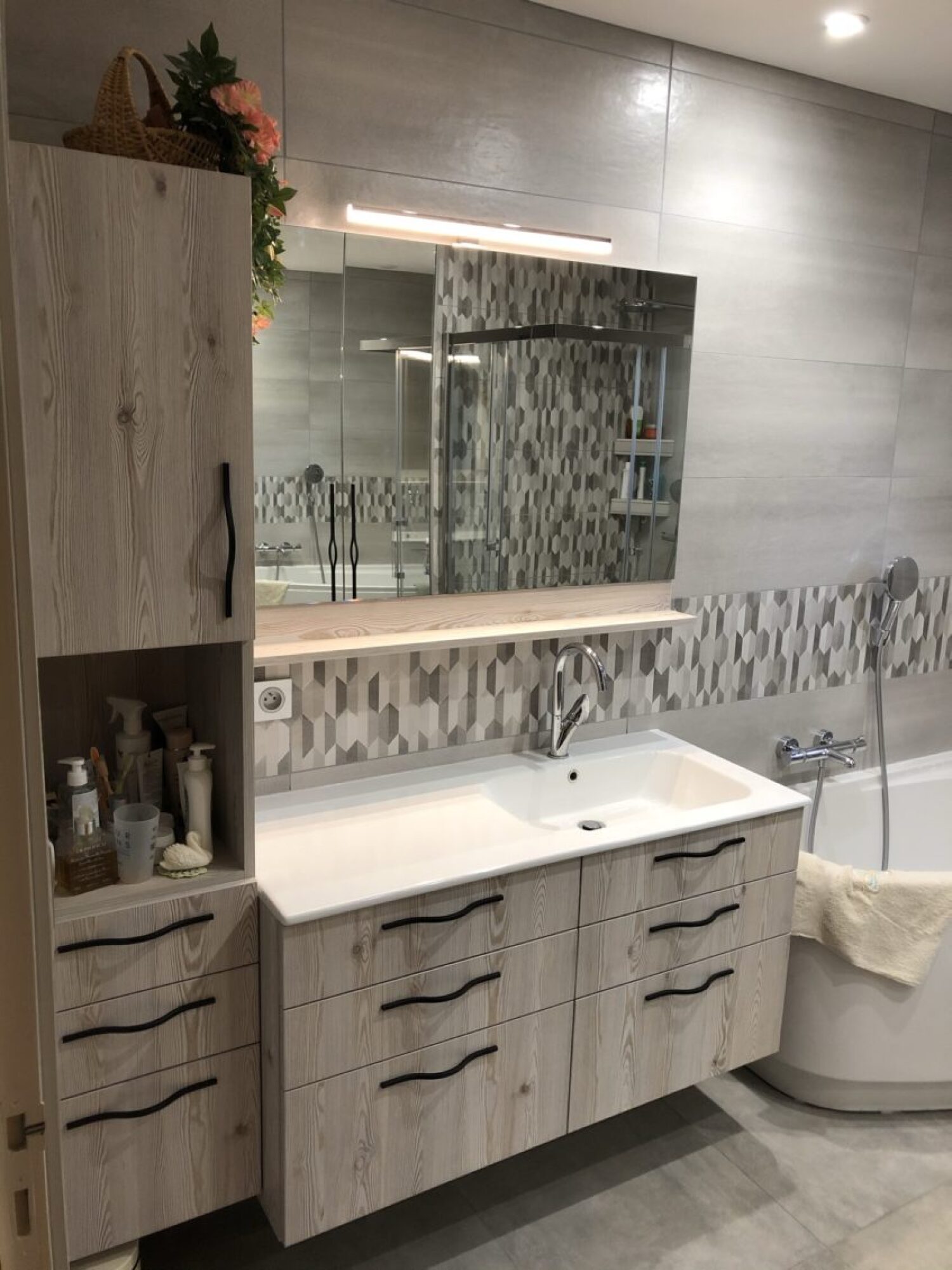 Création de meule de salle de bain sur mesure