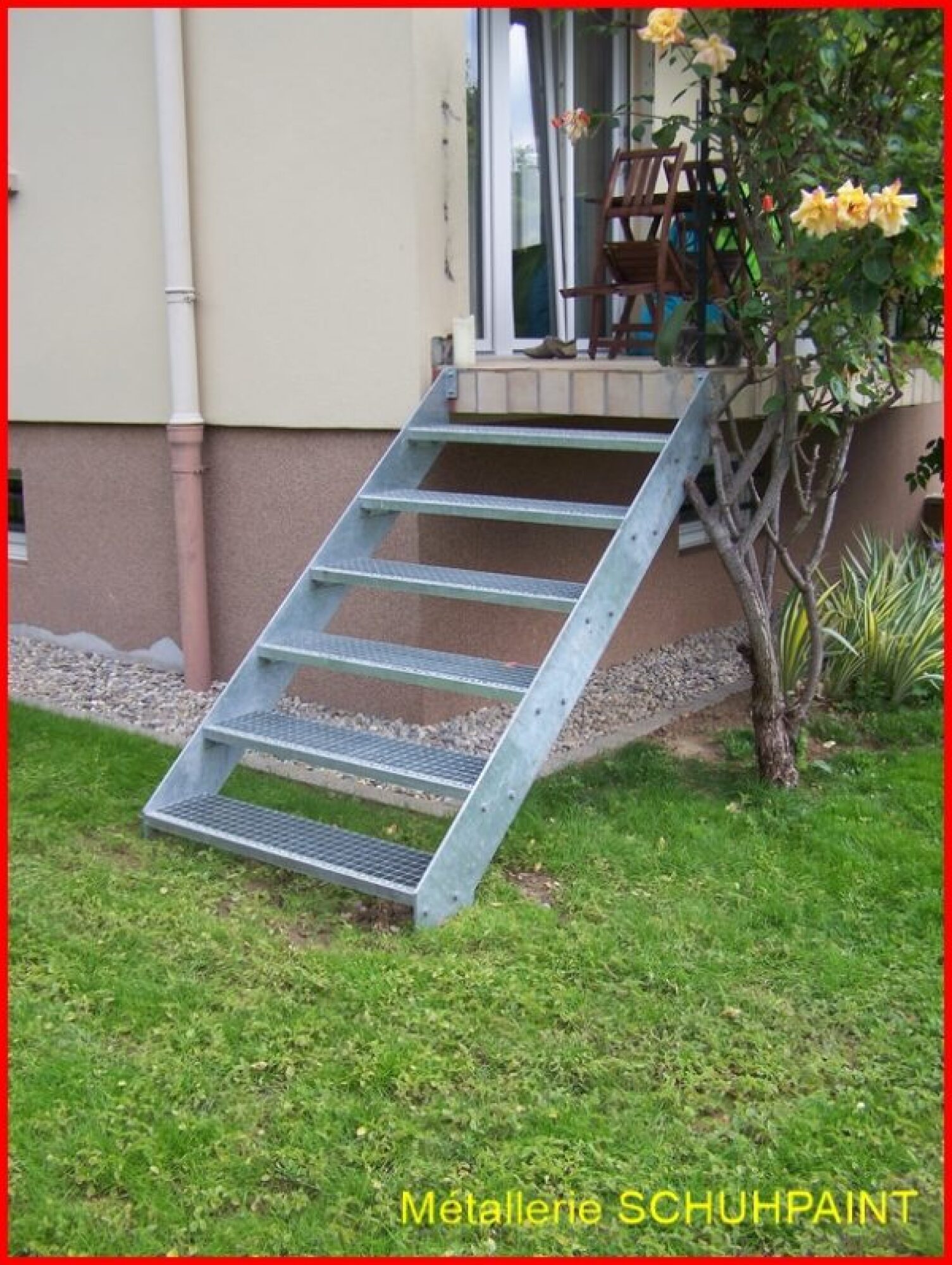 Escalier H2.5M – Marches en caillebotis 30×10 : sans rampe