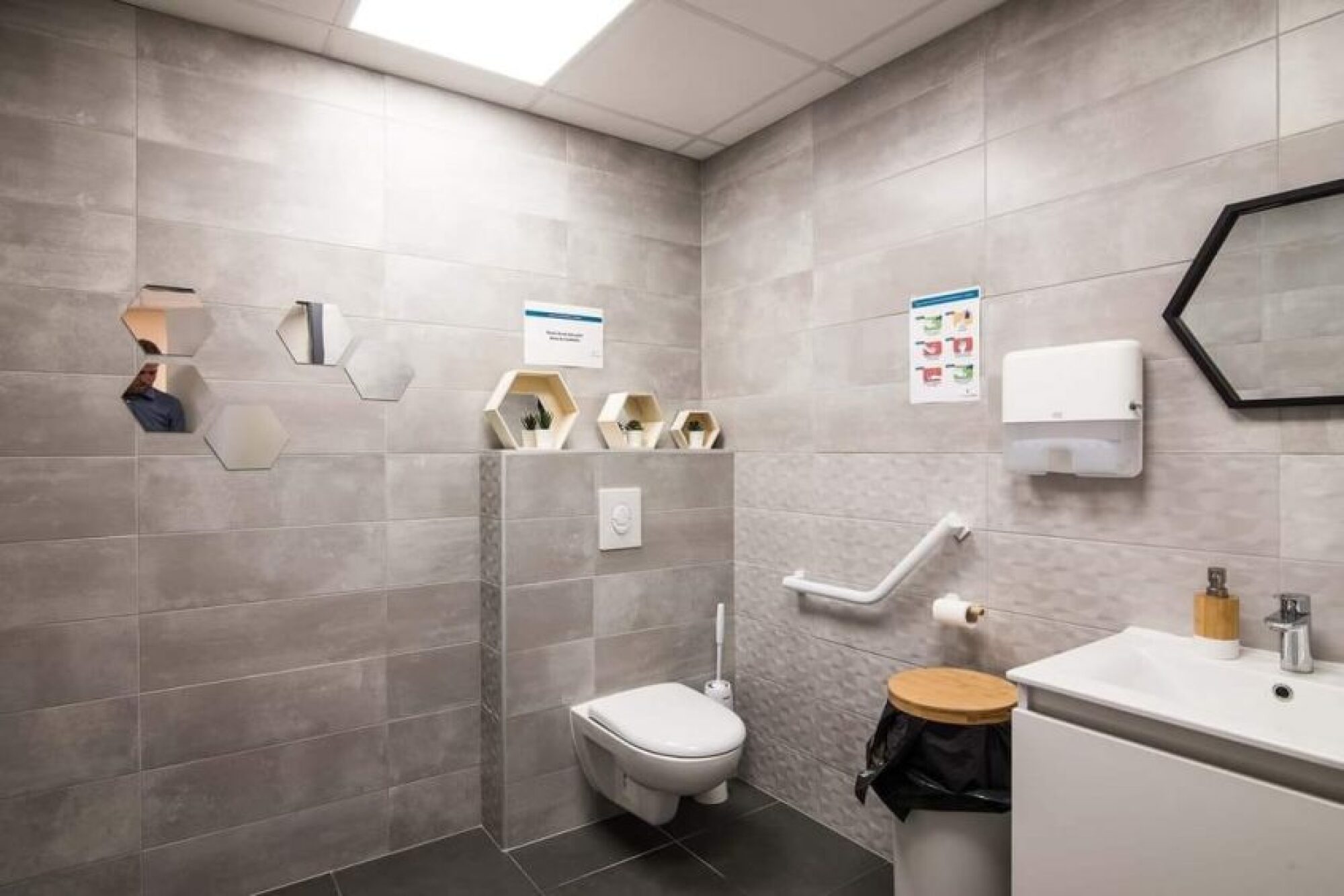 Fourniture et pose de carrelage