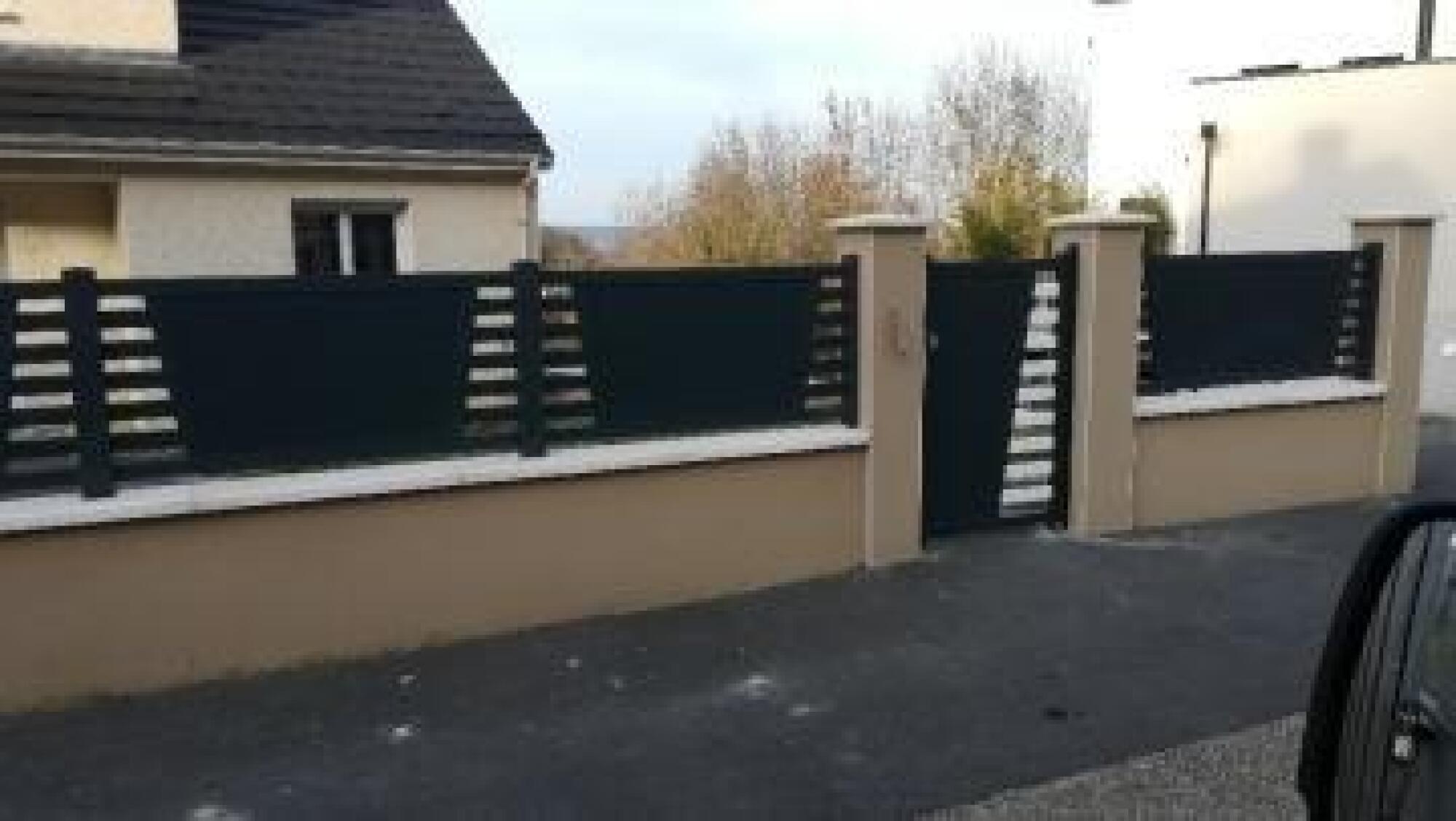 Fourniture, conception et pose de clôture