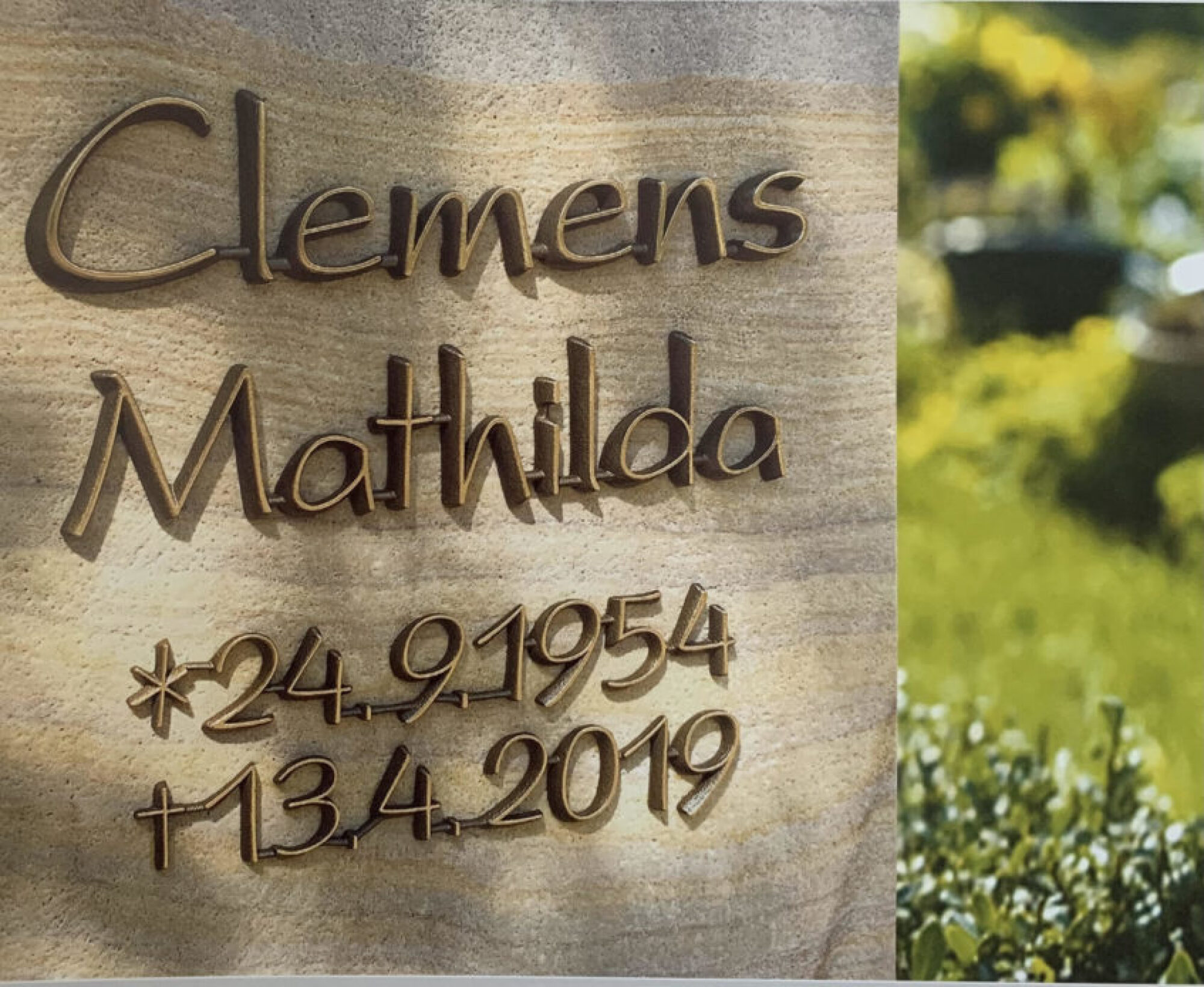 Fourniture et pose de lettre de bronze