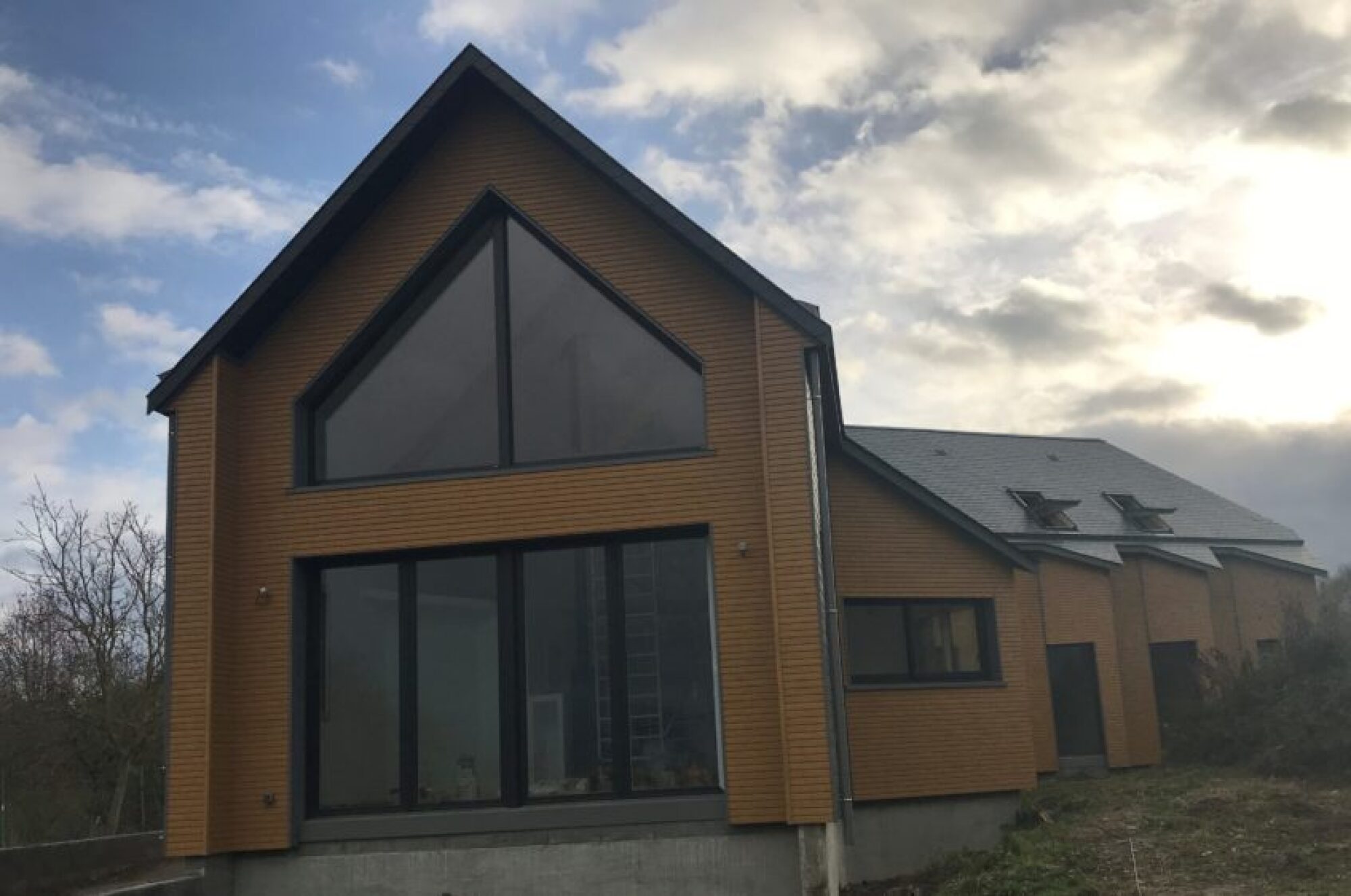 Fourniture et pose de fenêtre bimatériaux bois et alu