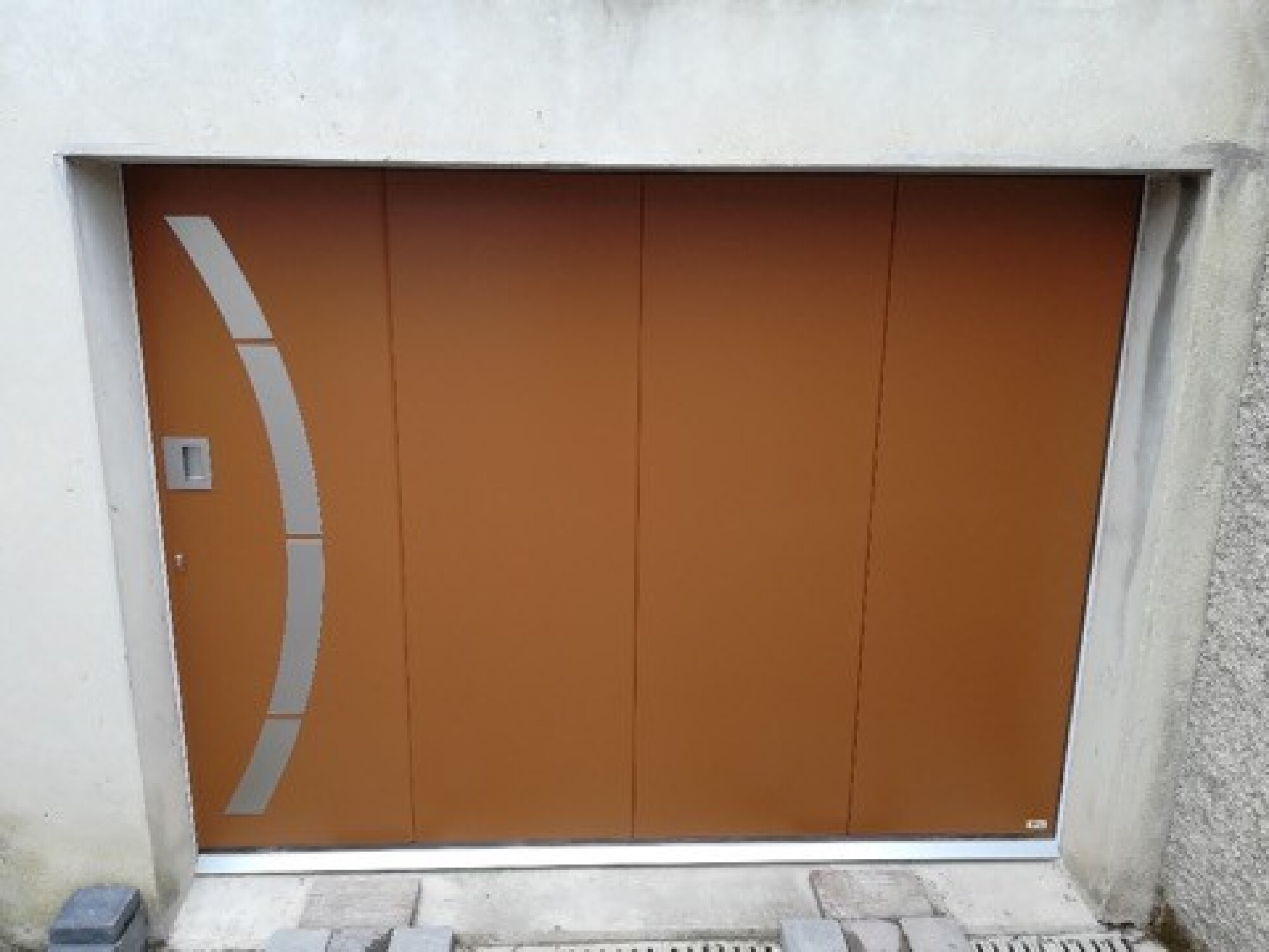 Porte de garage coulissante