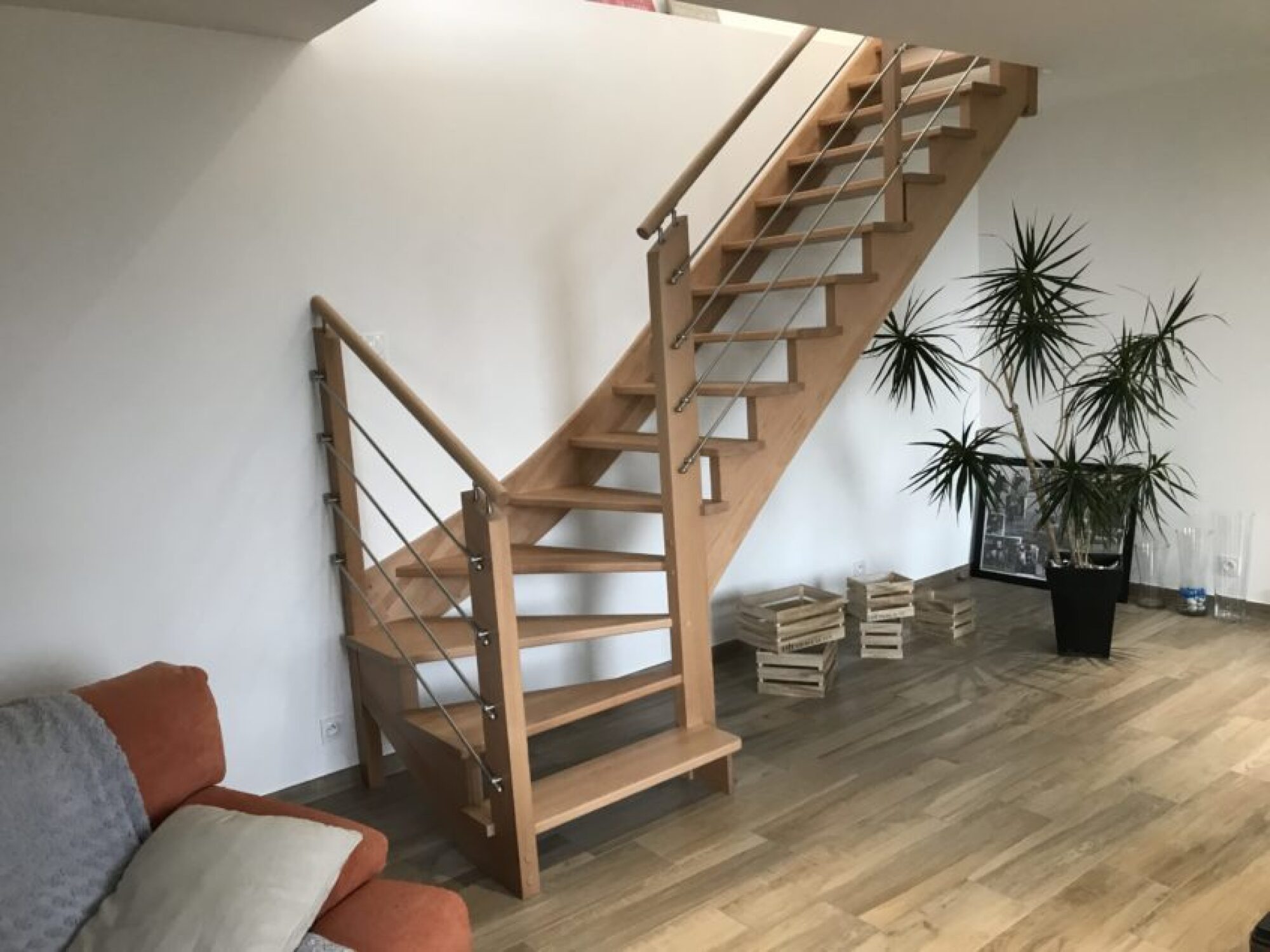Pose escalier bois intérieur