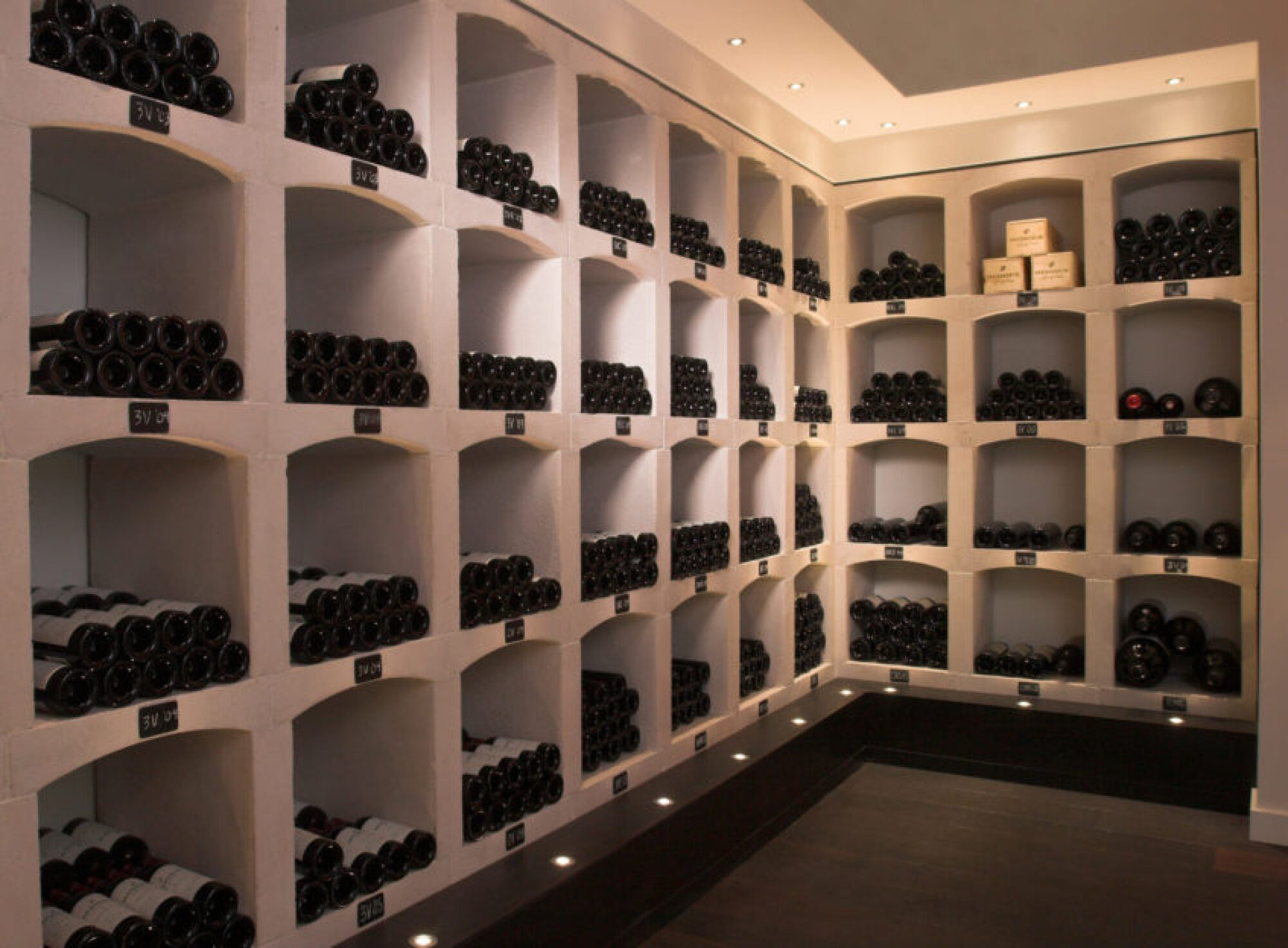 Rangement casier en pierres sur-mesure