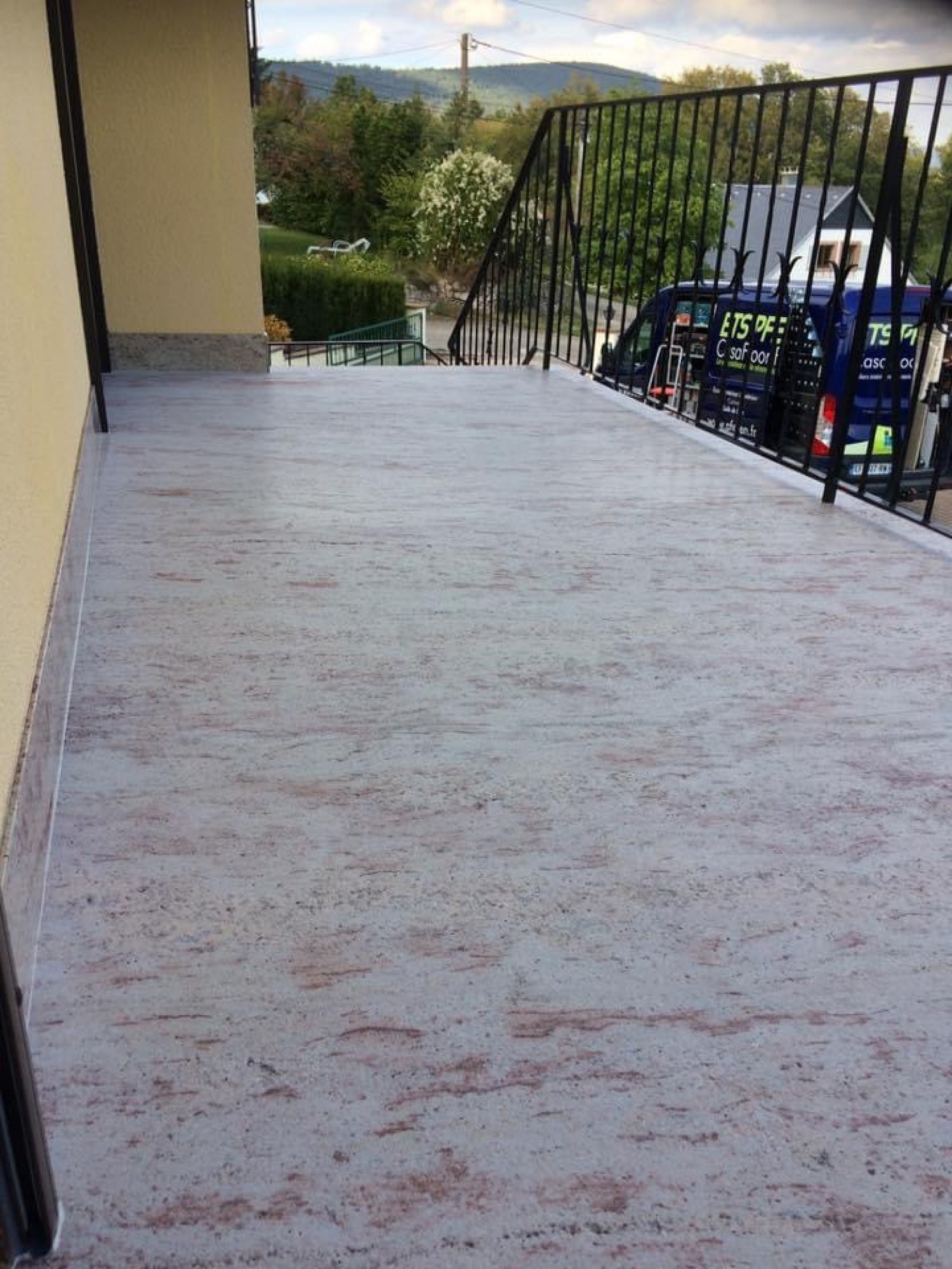 Recouvrement de terrasse et balcon