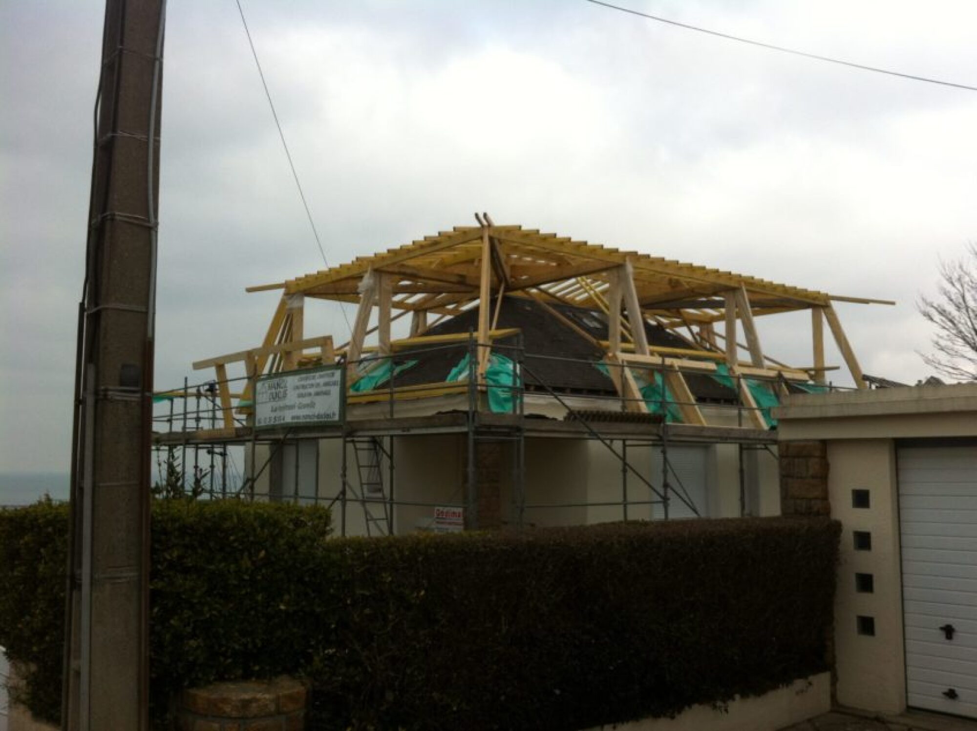 Travaux de surélévation maison