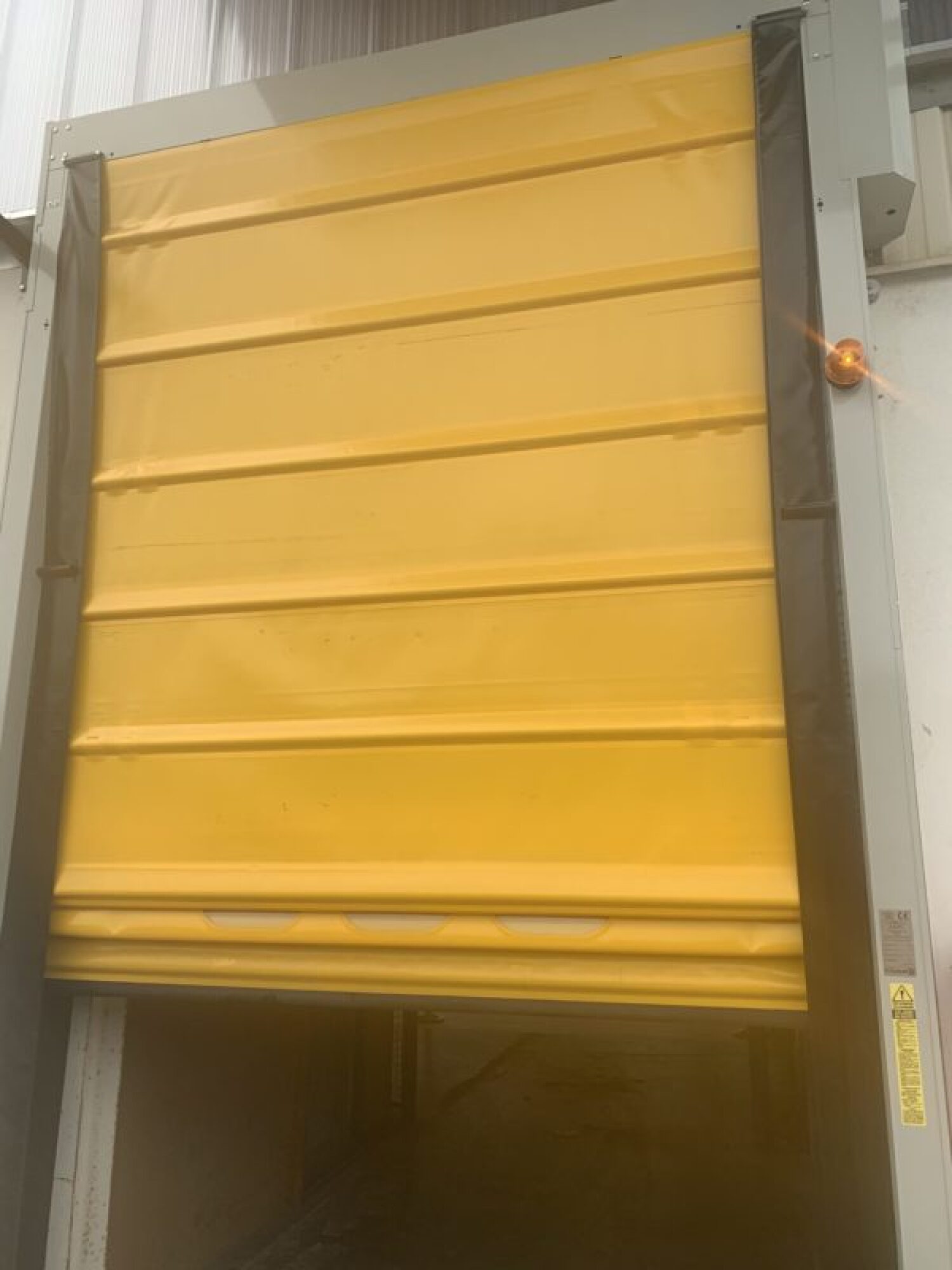 Pose et fourniture de porte rapide