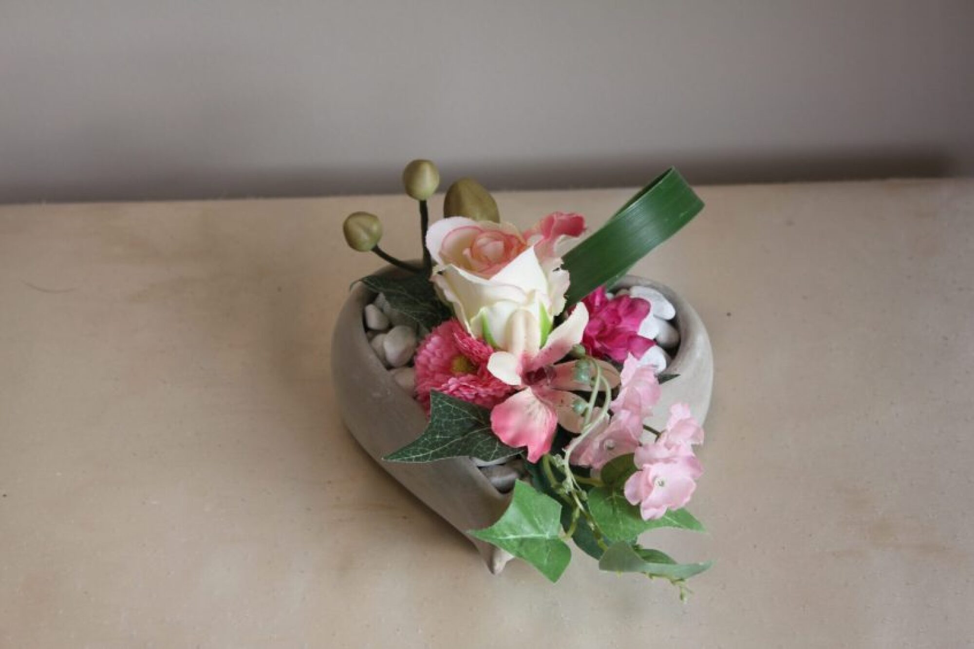 Cœur artificiel de fleurs