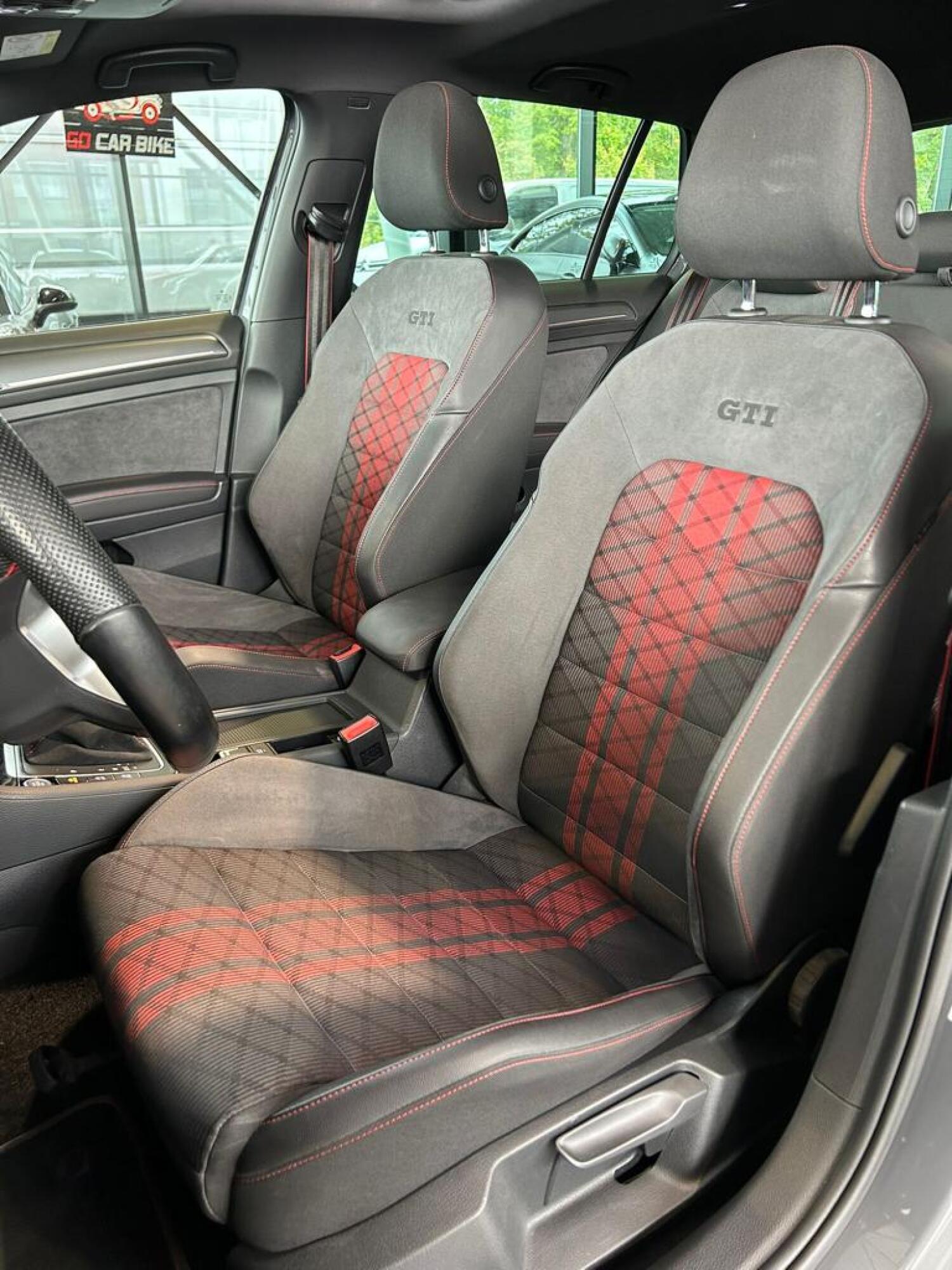Golf GTI TCR 290 ch DSG Akra