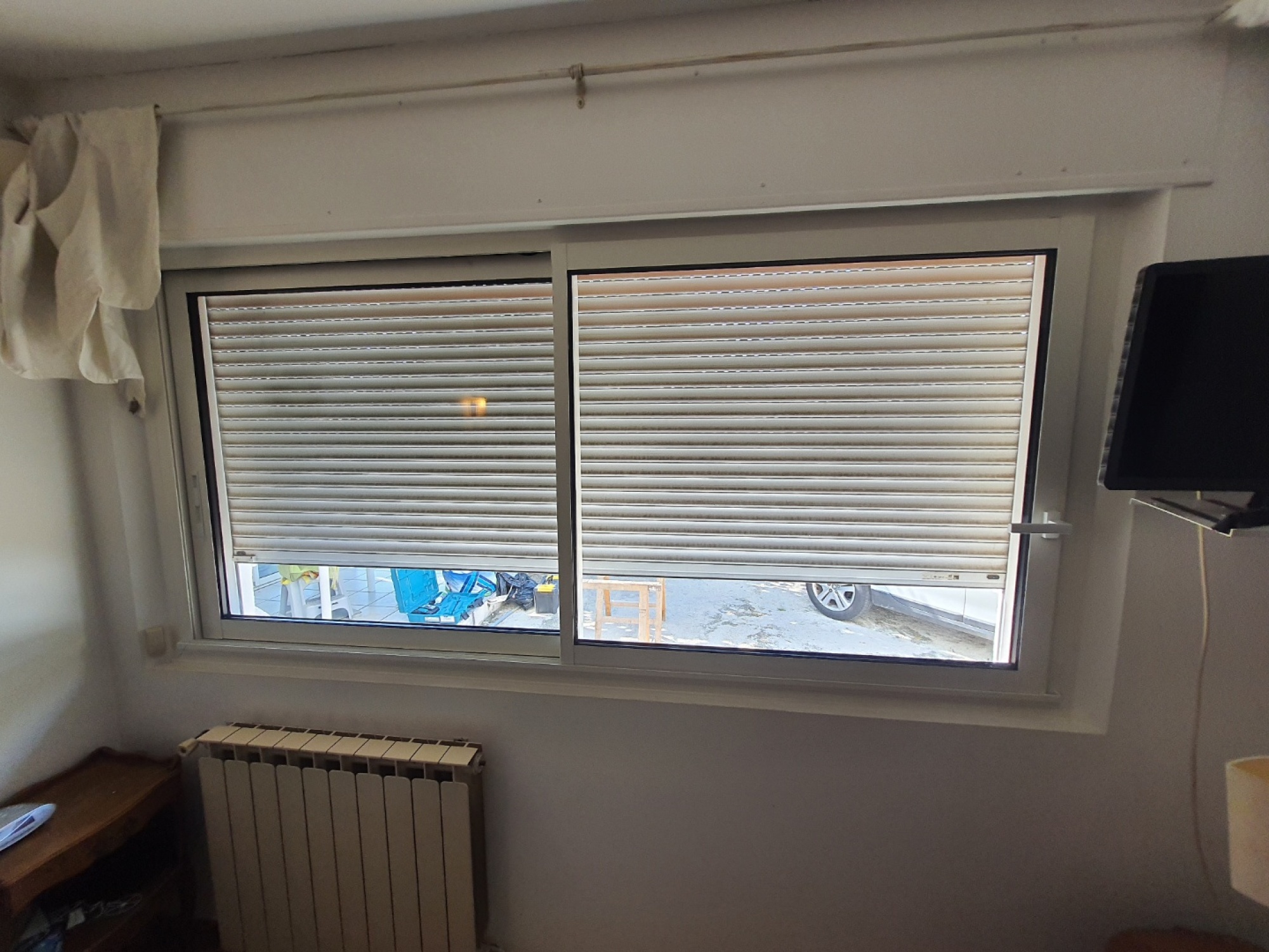 Coulissant aluminium 2 vantaux et 2 rails