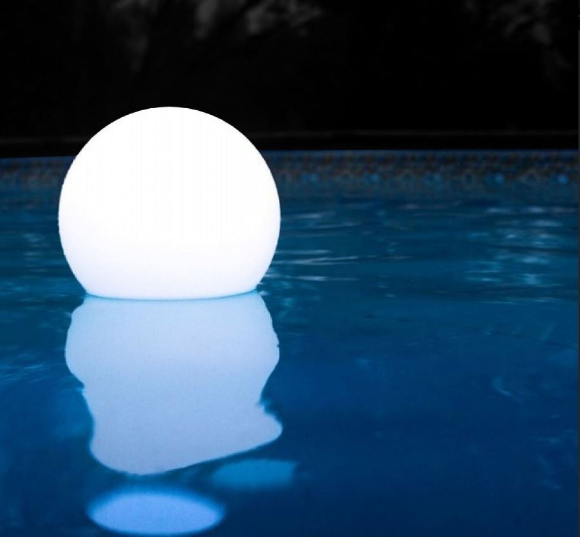 Boule lumineuse solaire et USB couleur