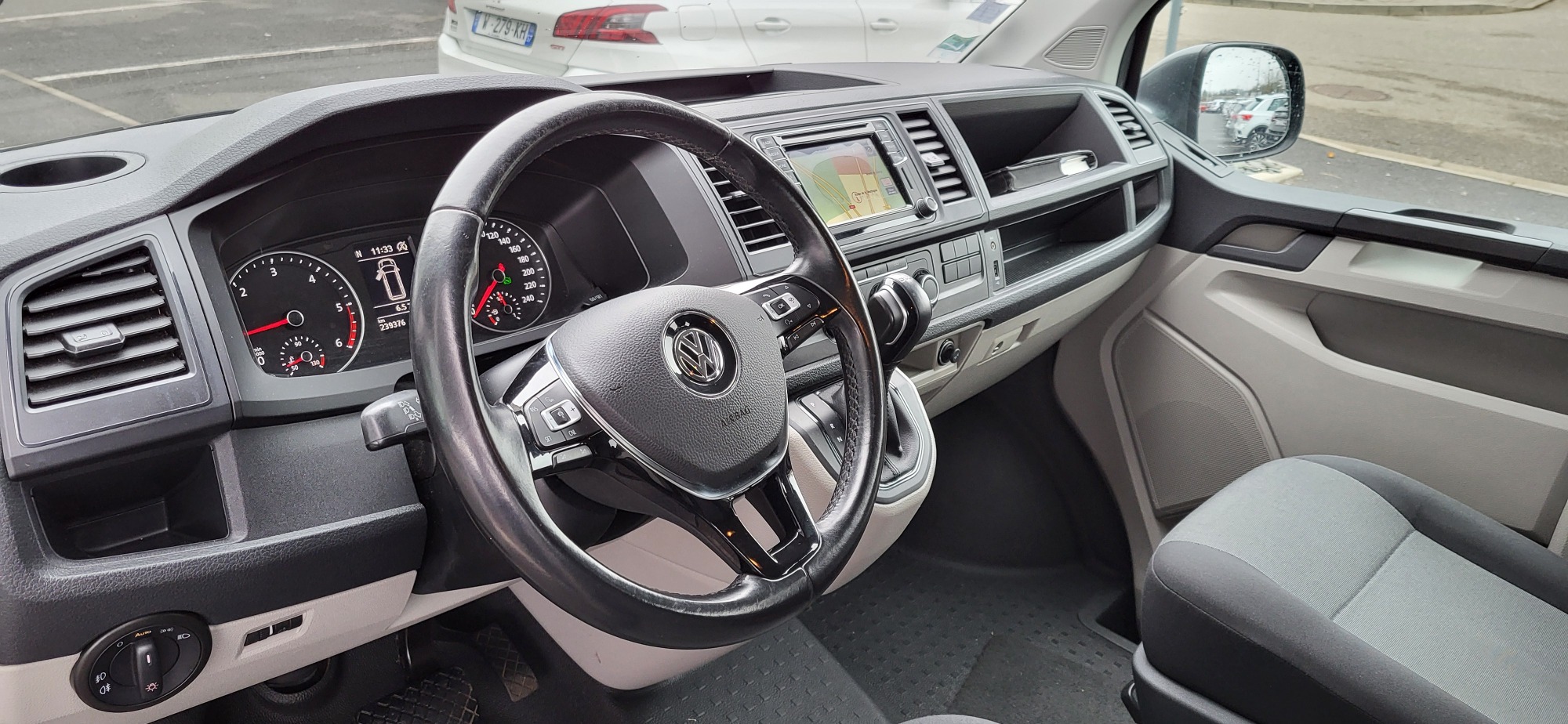 Transporter T6 ProCab 5 places TDI 204 DSG moteur 60000 kms