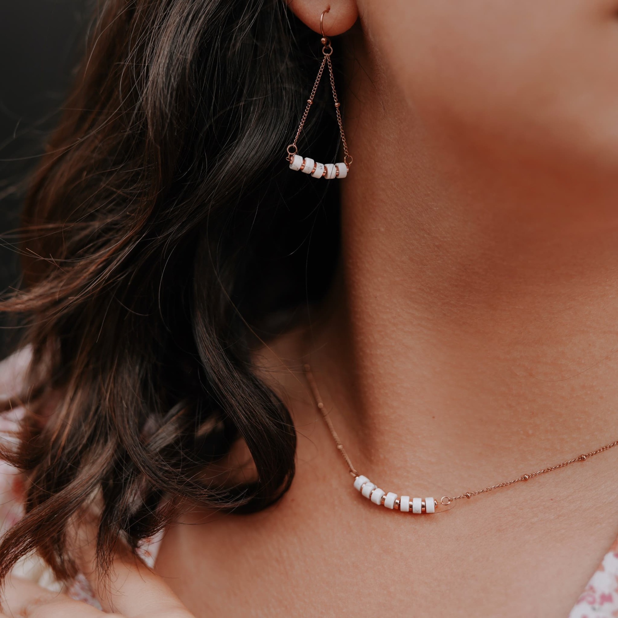 Boucles d'oreilles Piana en pierres Howlite