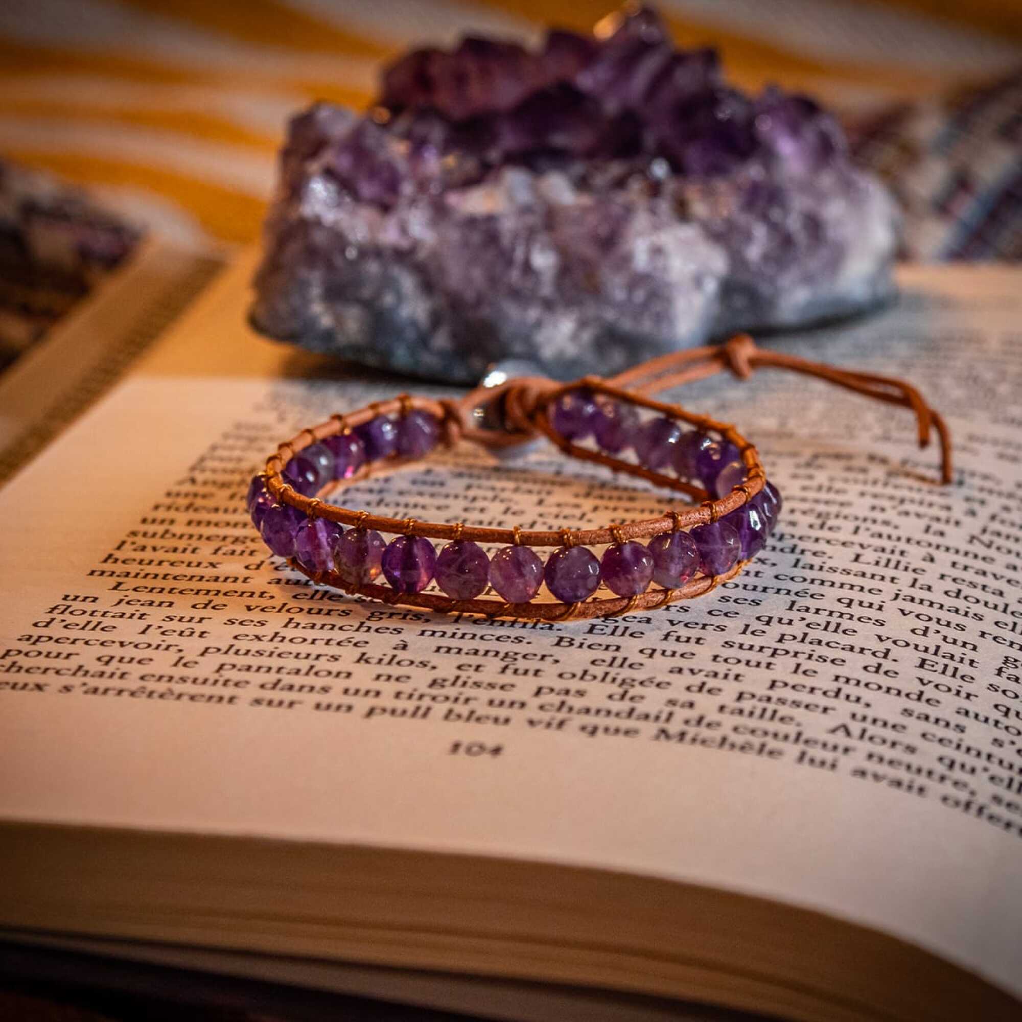Bracelet Facelia en pierres Améthyste et cuir véritable