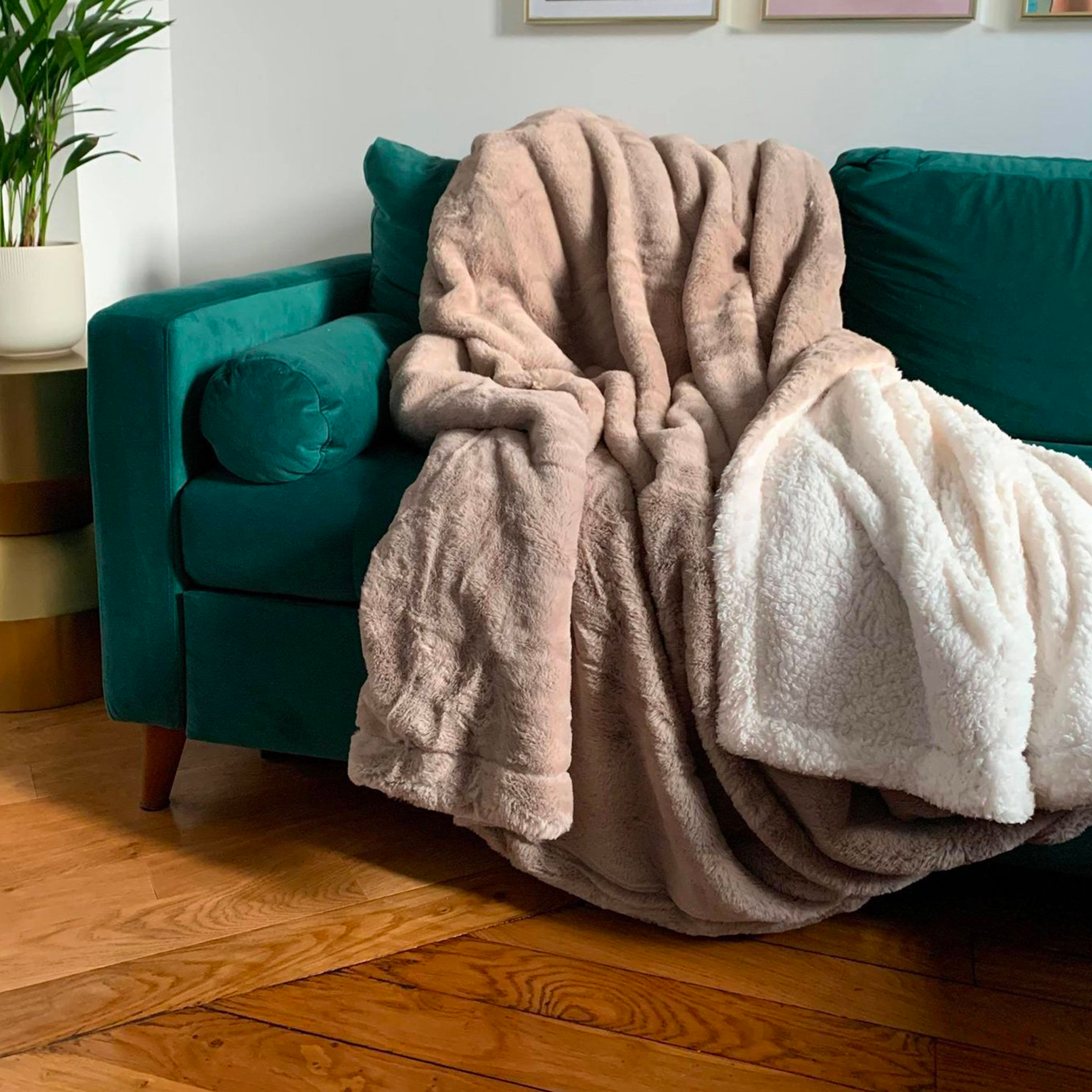 Plaid couverture polaire XL imitation "Lapin" 220 x 240 Beige