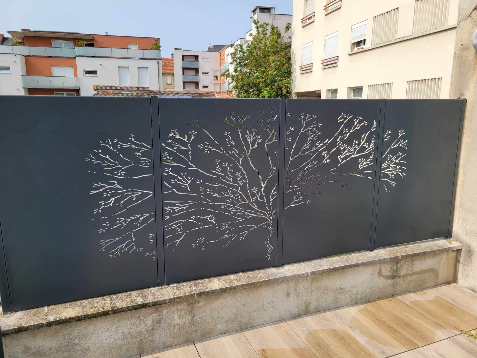 Panneau découpé au Laser