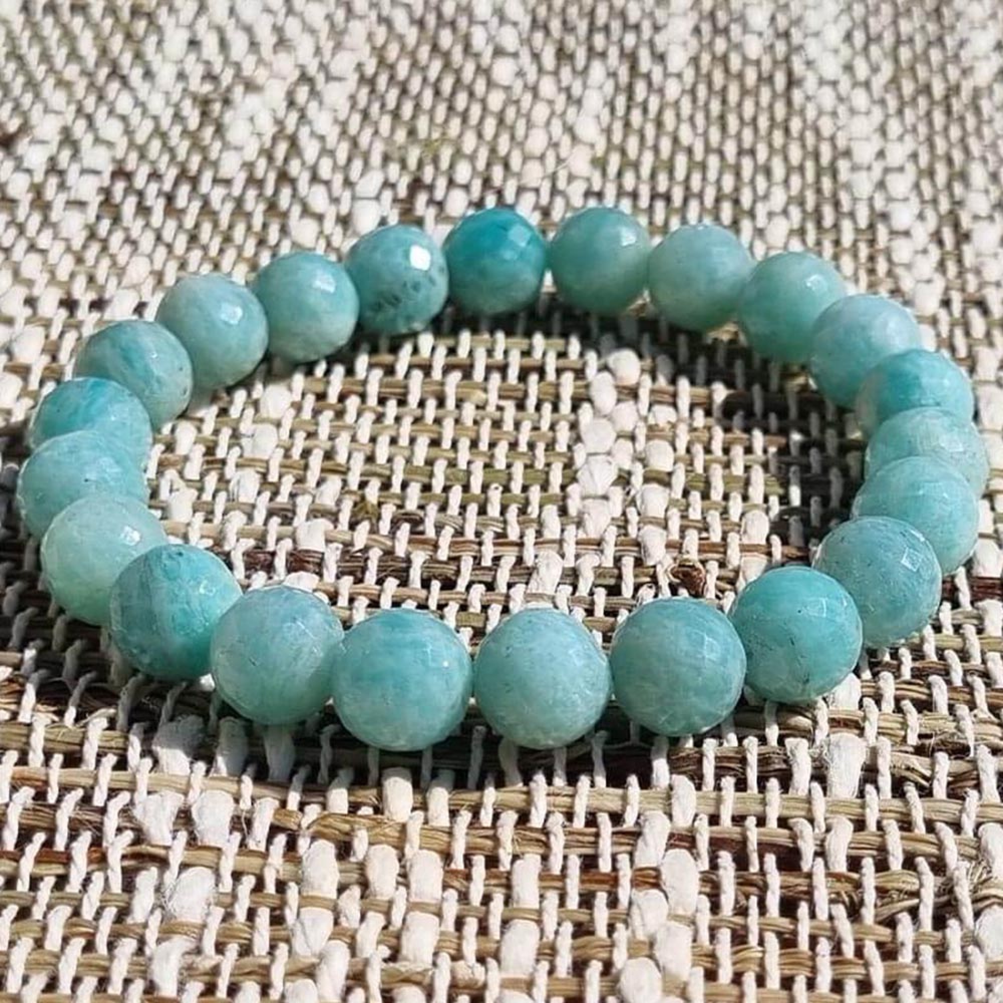 Bracelet yoga Amazonite facettée 8,5 AA