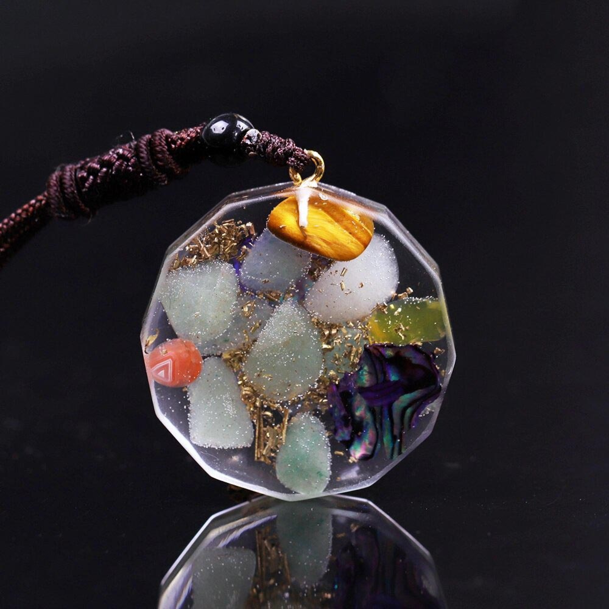 Collier orgonite yoga méditation Elenna