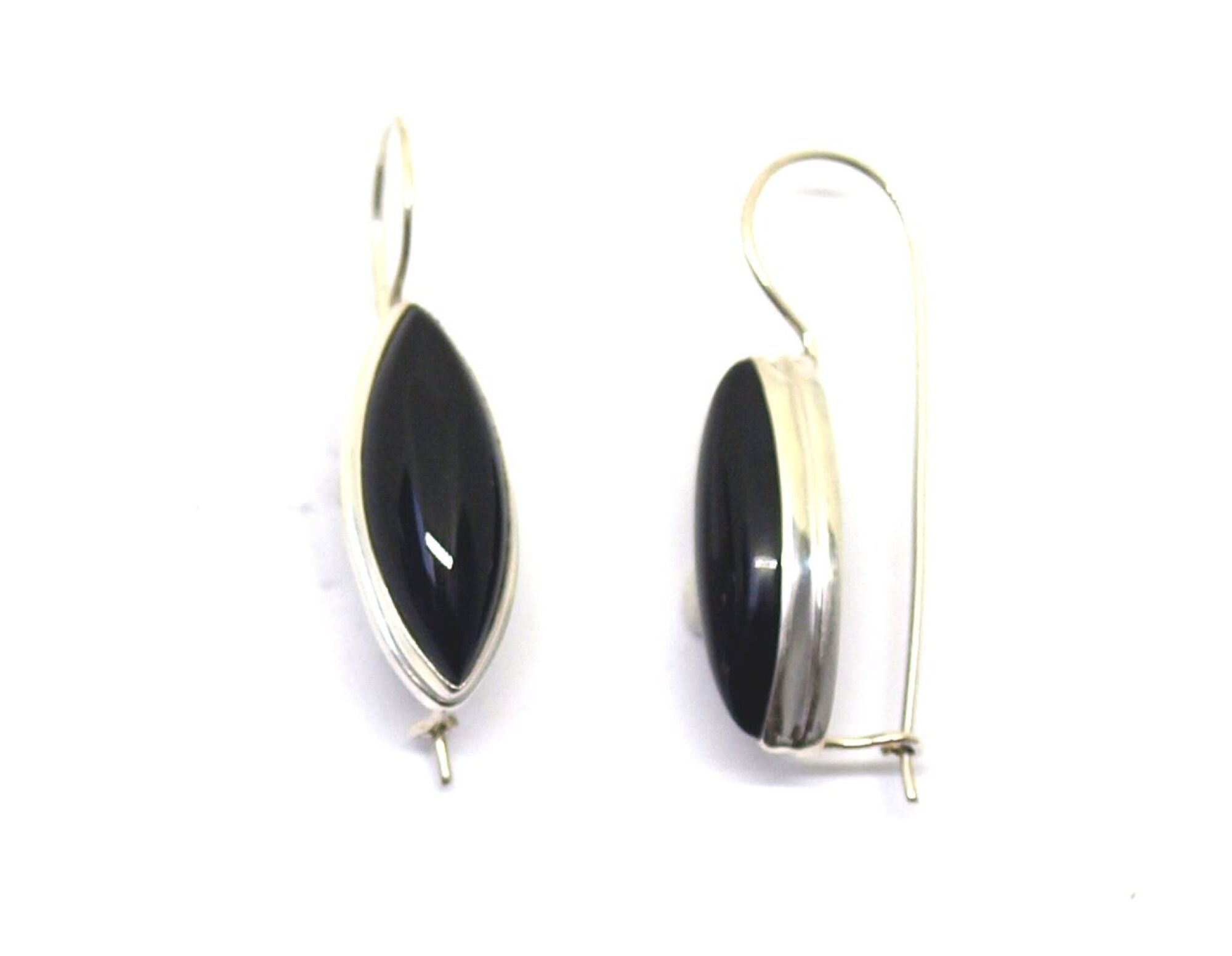 Boucles d'oreille amande agate noire
