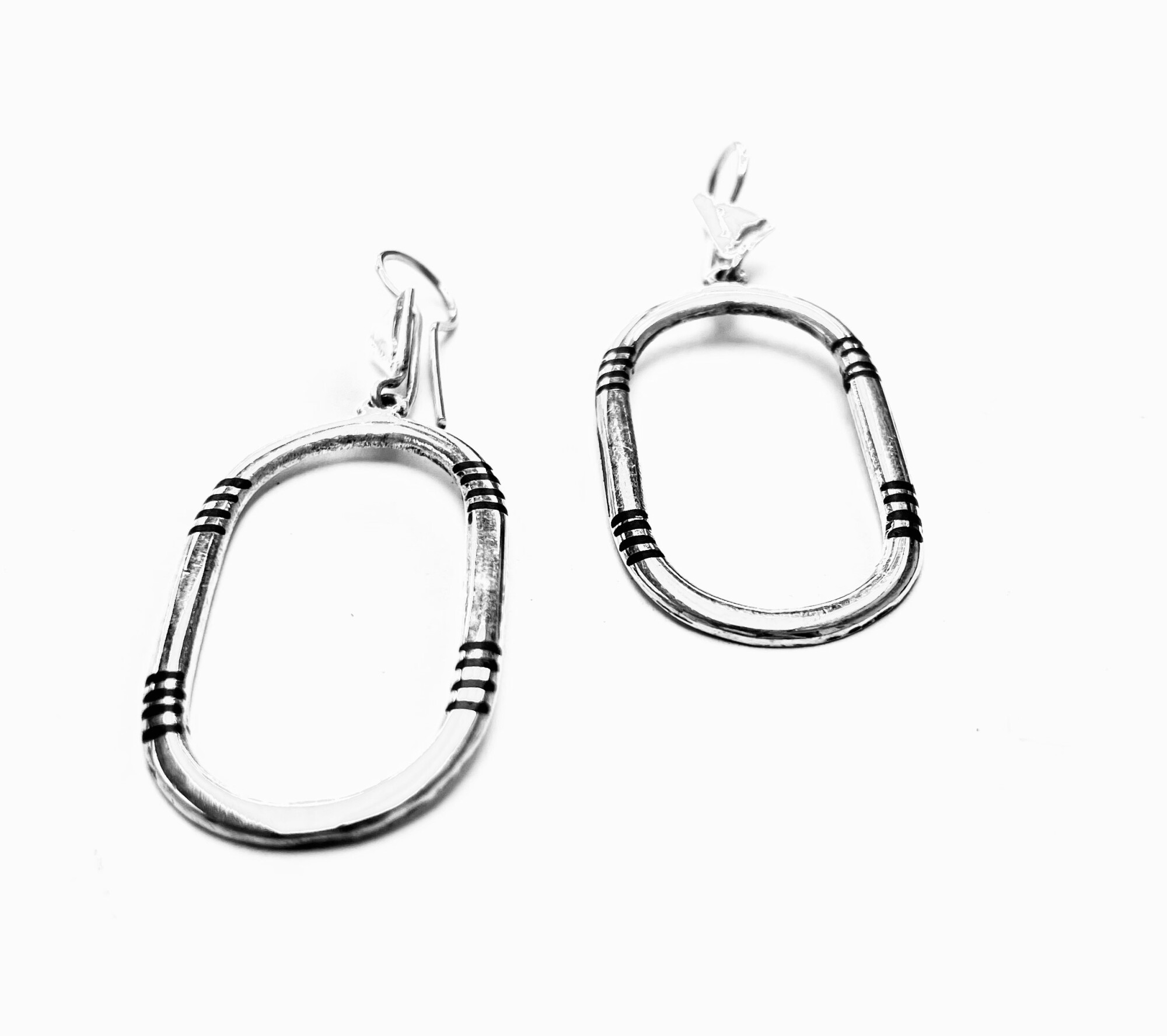 Boucles d'oreille touareg en argent ovale