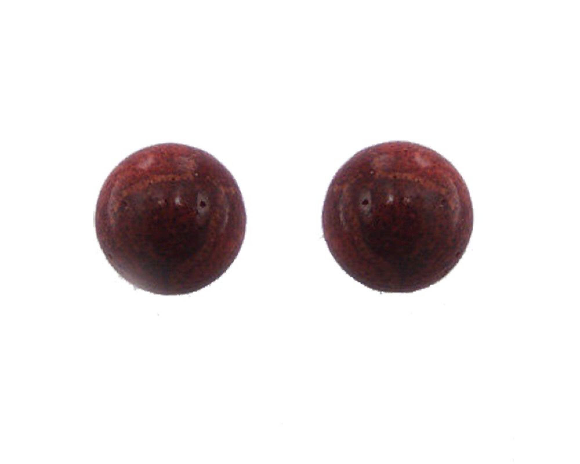 Boucles d'oreilles, clou en gorgone rouge
