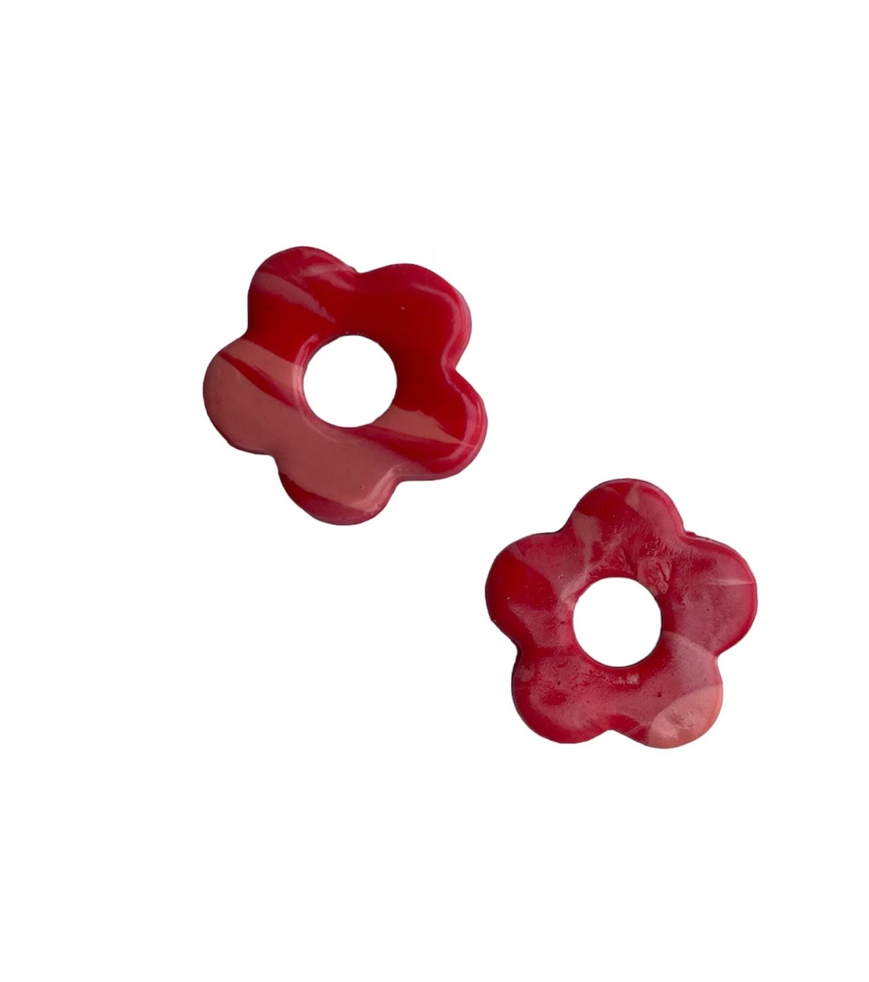 Boucles d'oreilles, créoles fleurs rouge et rose - Modèle fait main