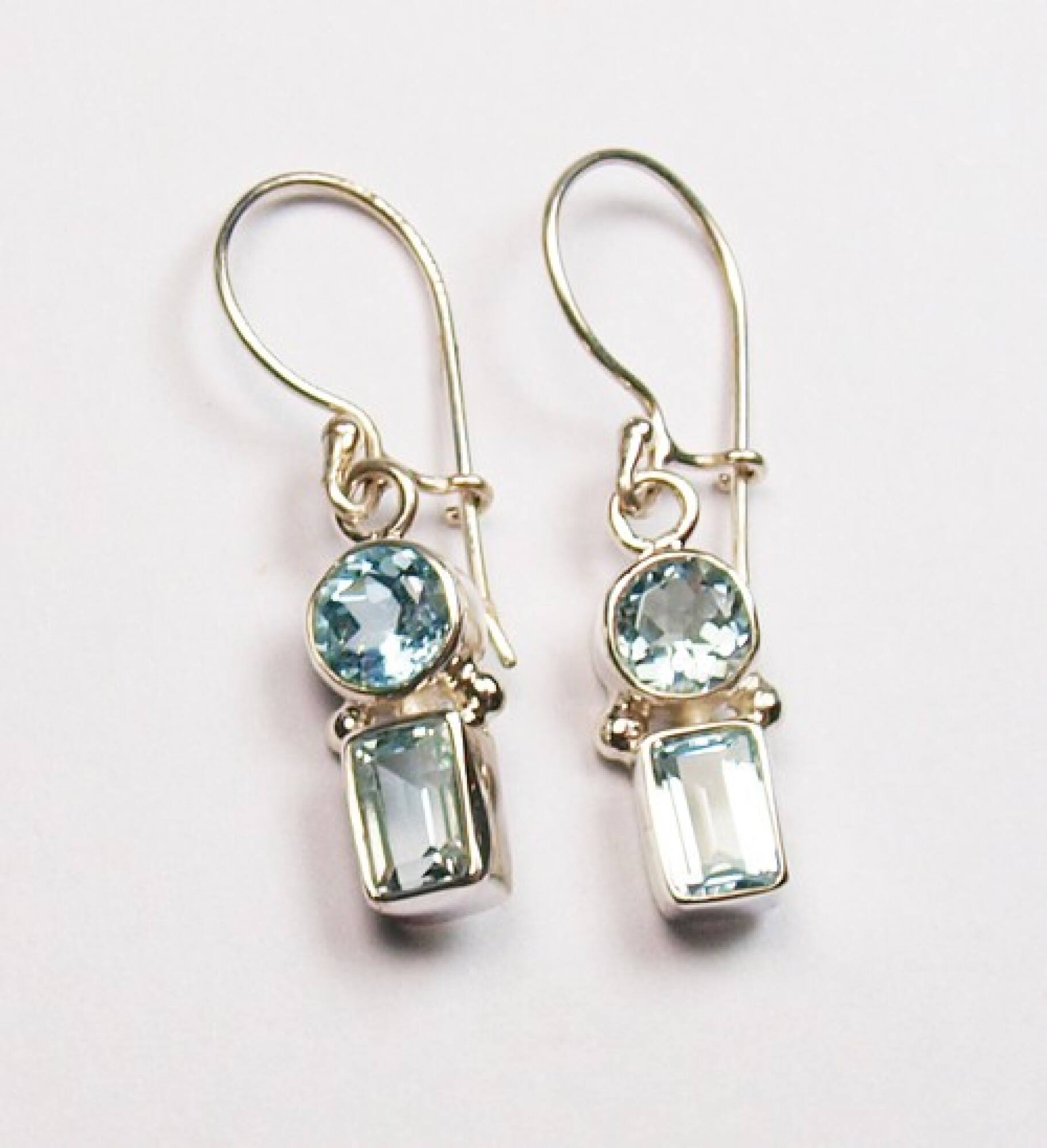 Boucles d'oreilles en argent et topaze