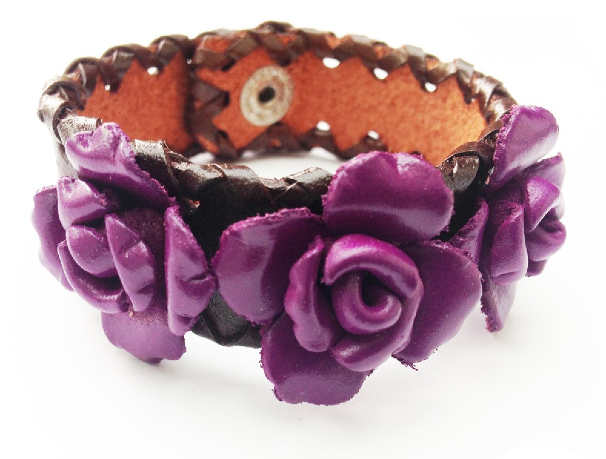 bracelet cuir large avec fleurs violettes