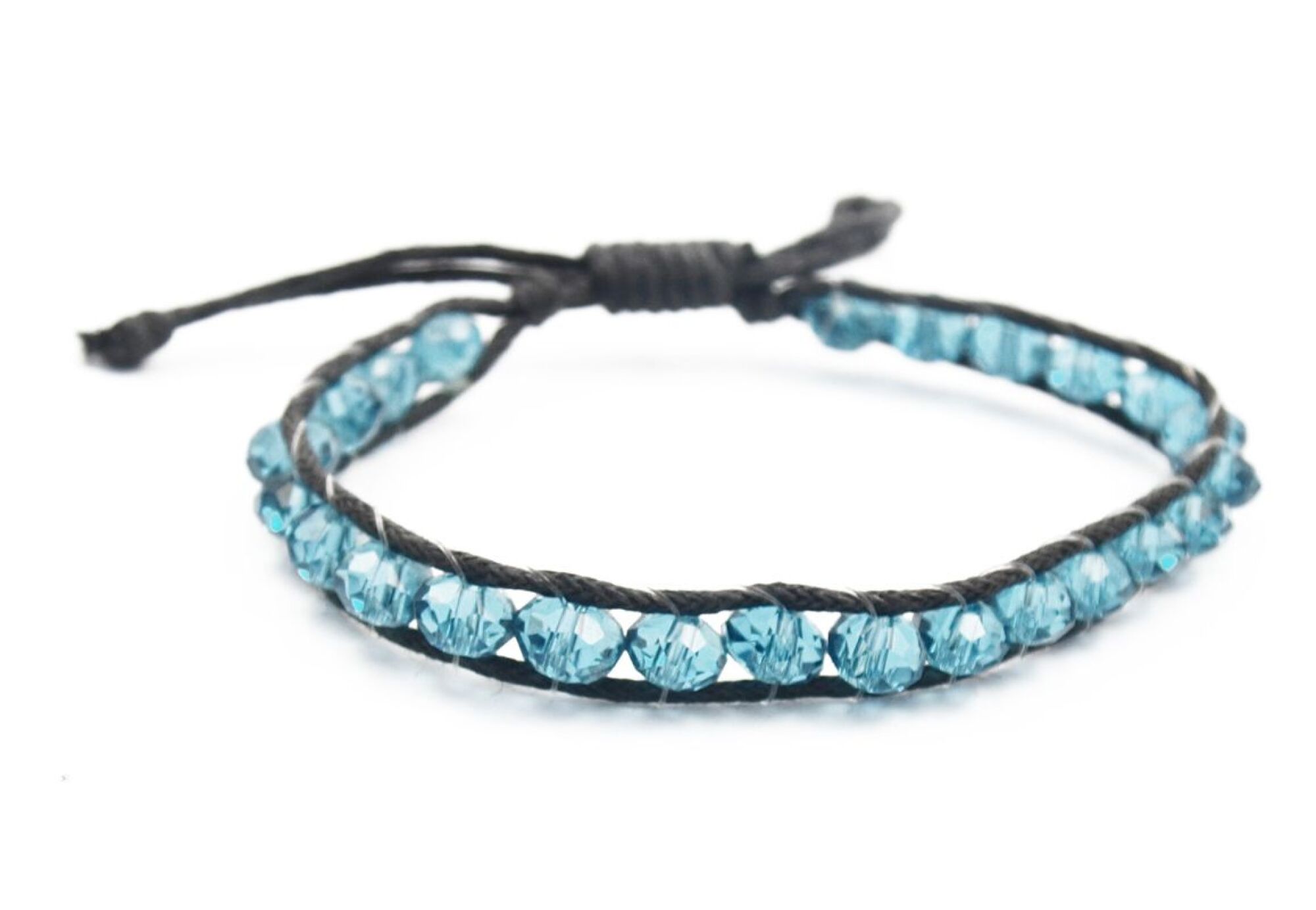 Bracelet perles de cristal bleu et fil noir