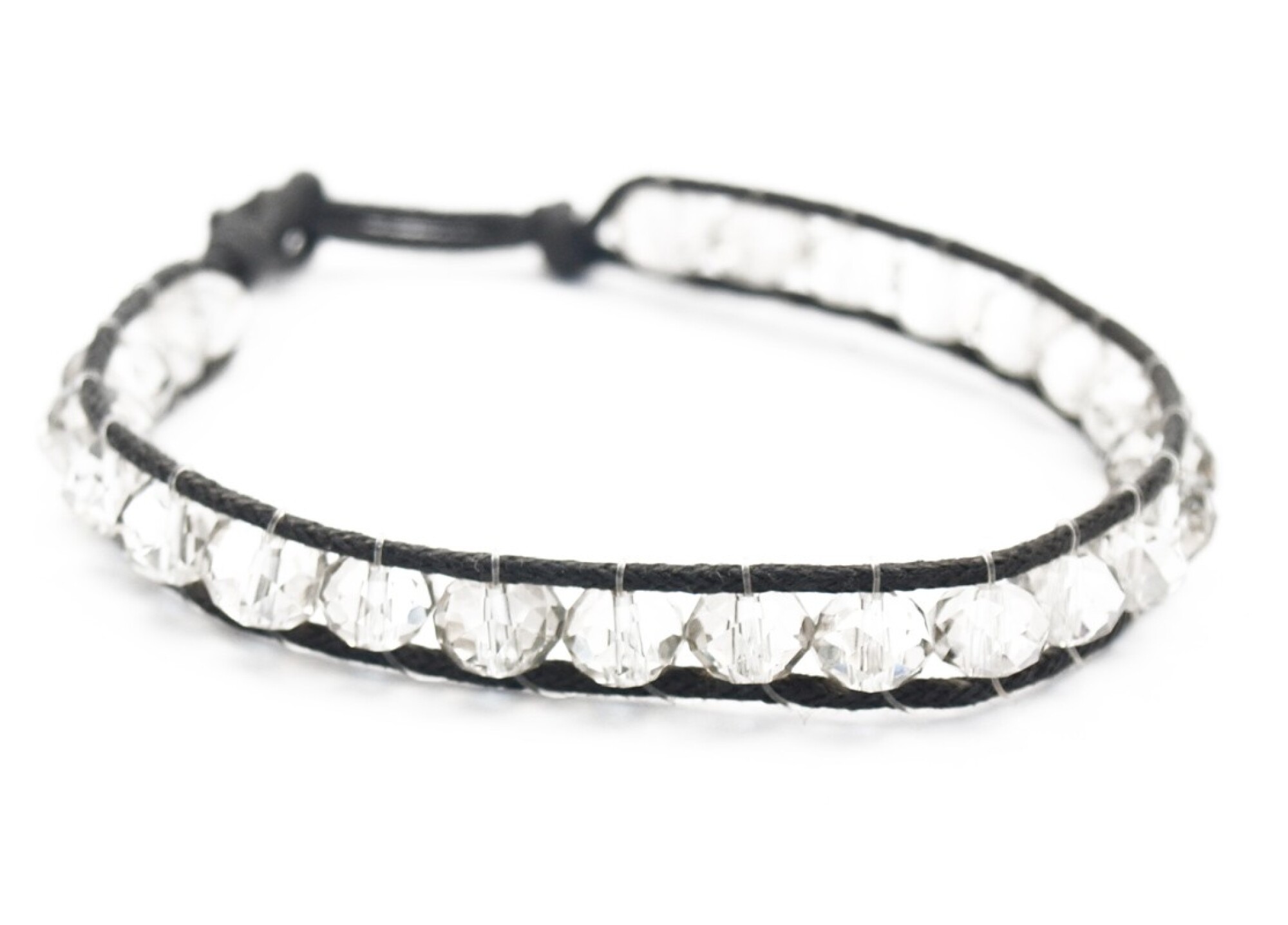 Bracelet perles de cristal transparent et fil de coton noir
