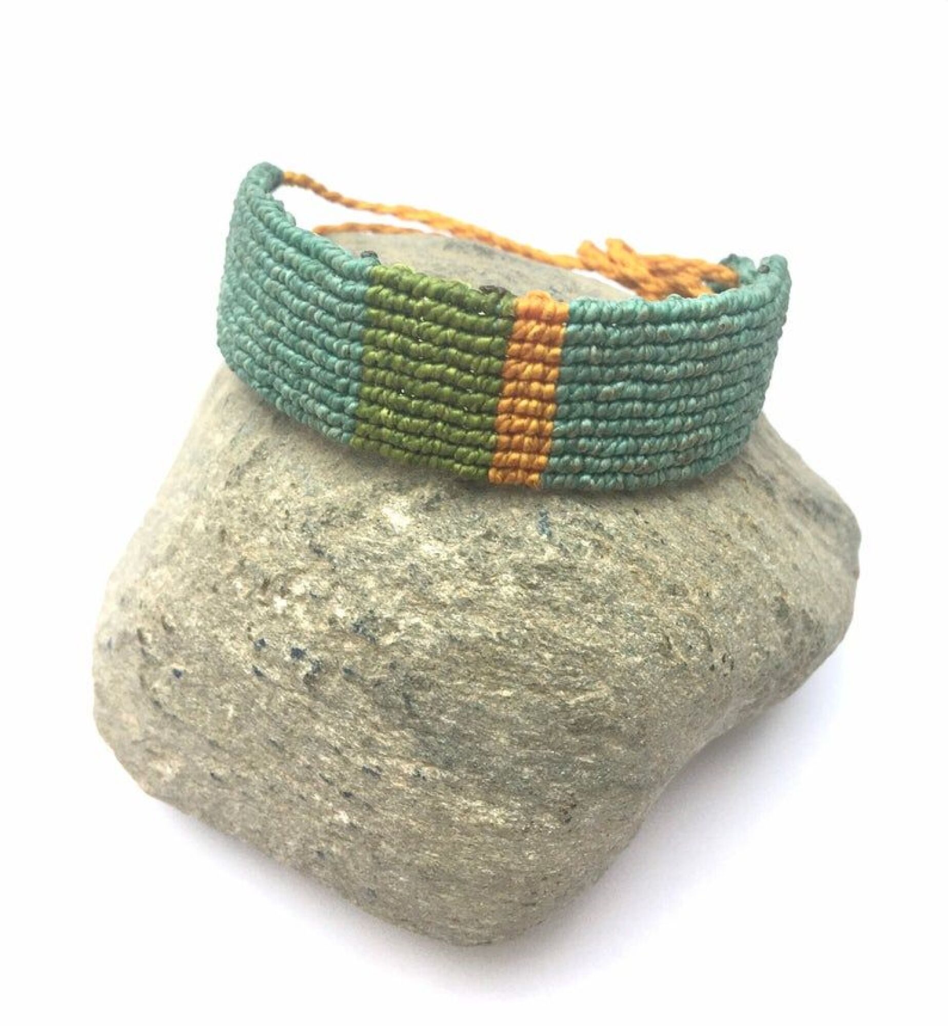 Bracelet tissé à la main, création mexicaine