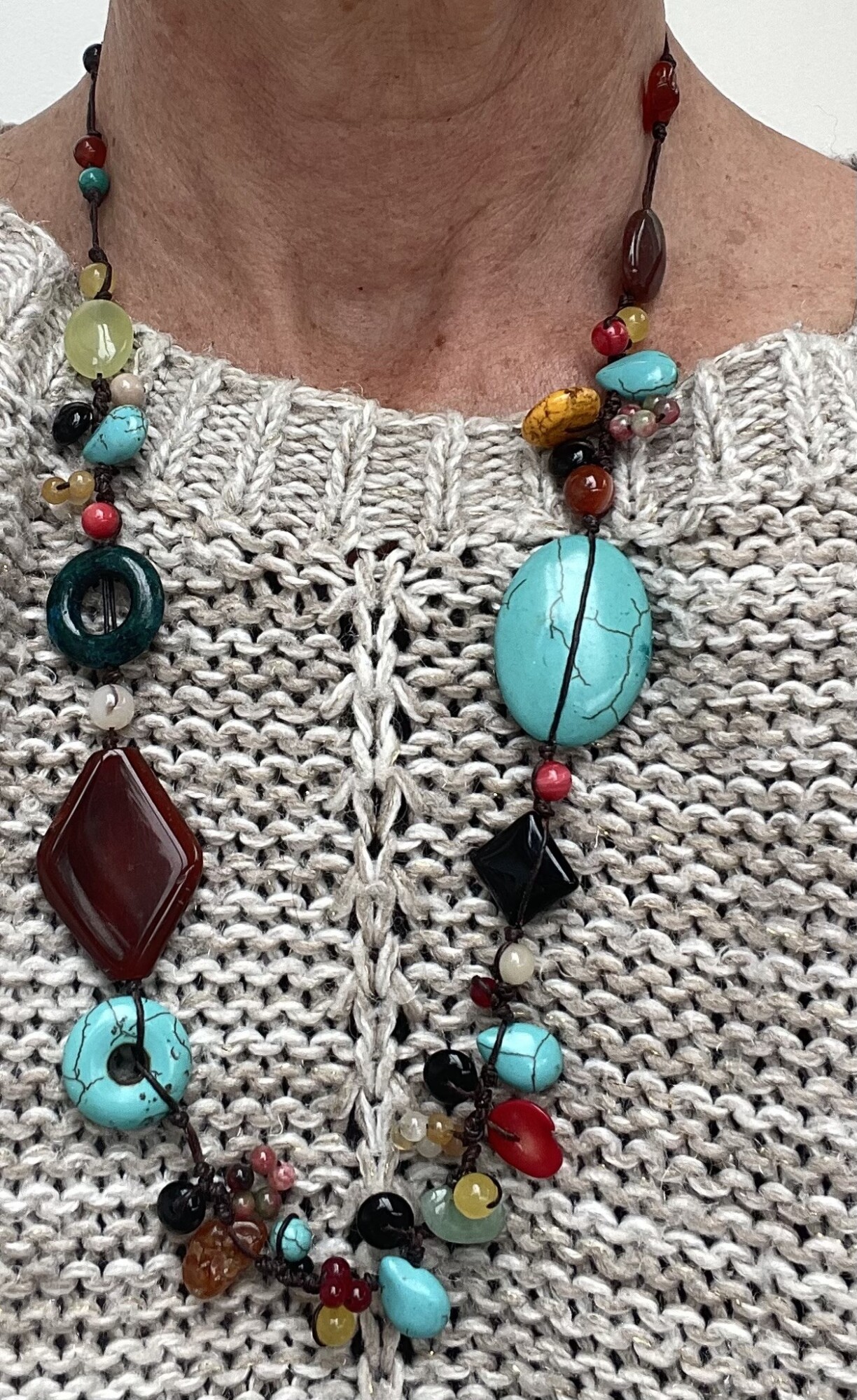 Collier fil de soie & pierres