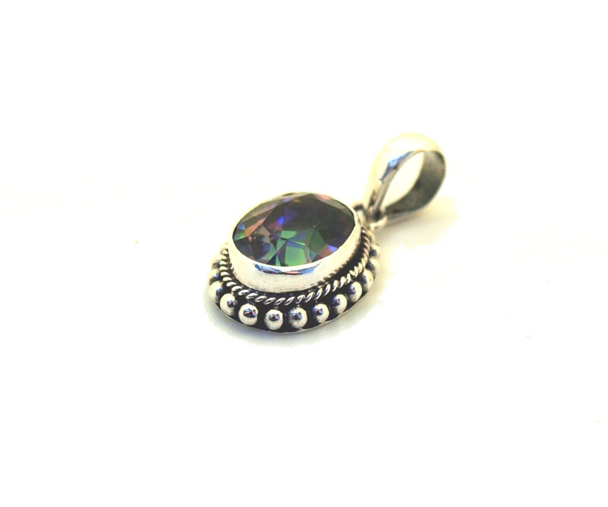 Pendentif argent et topaze mystique