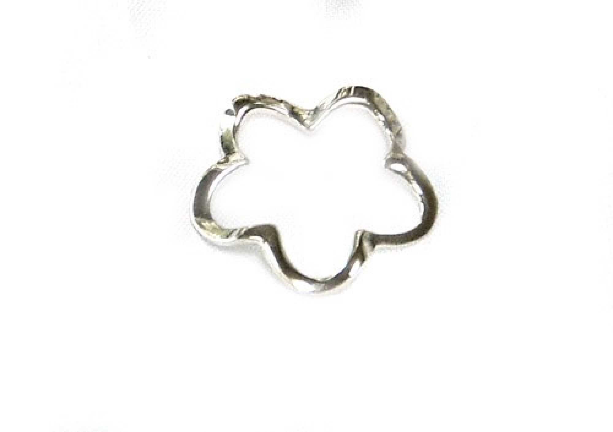 Pendentif forme fleur en argent