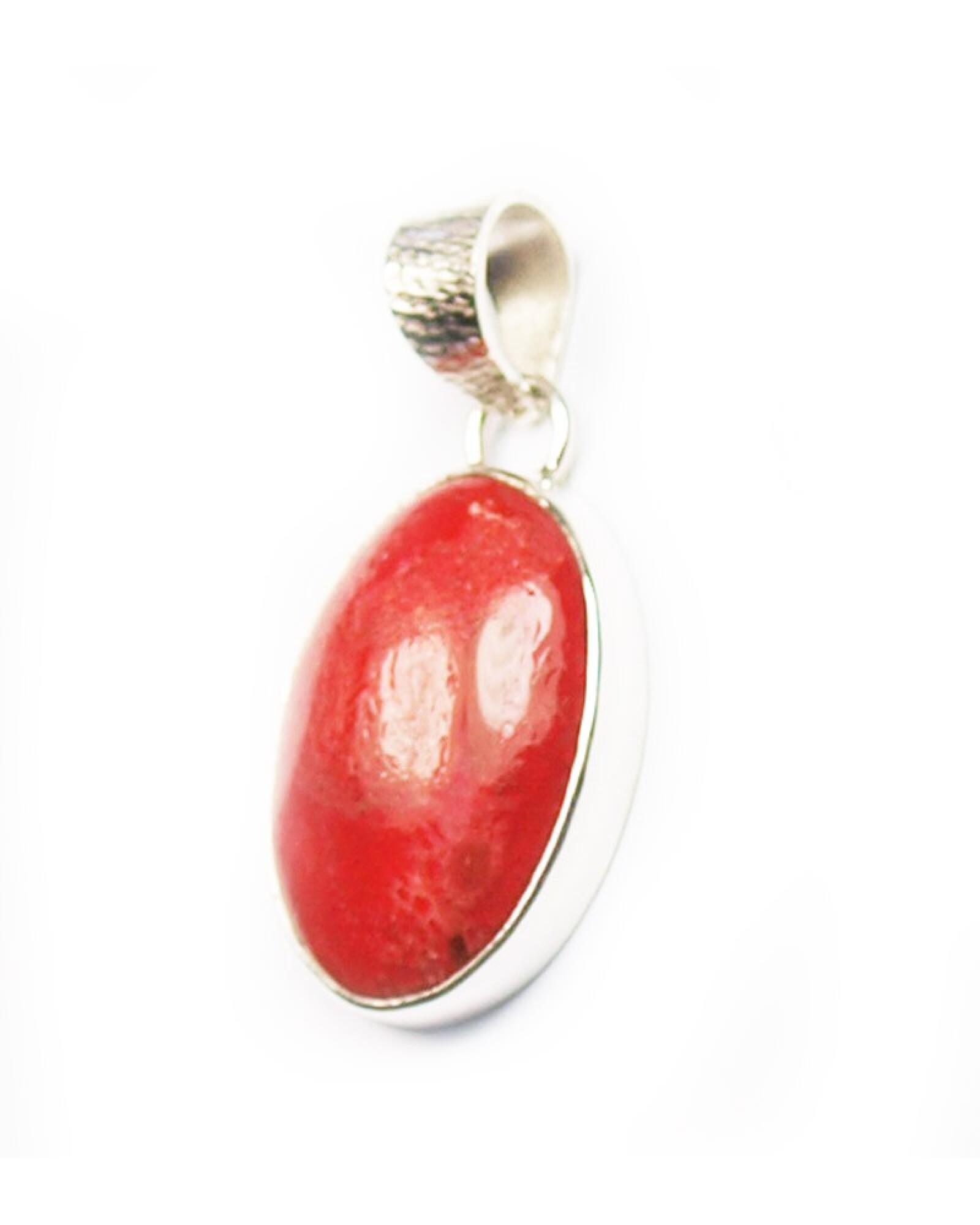 Pendentif oval gorgone rouge