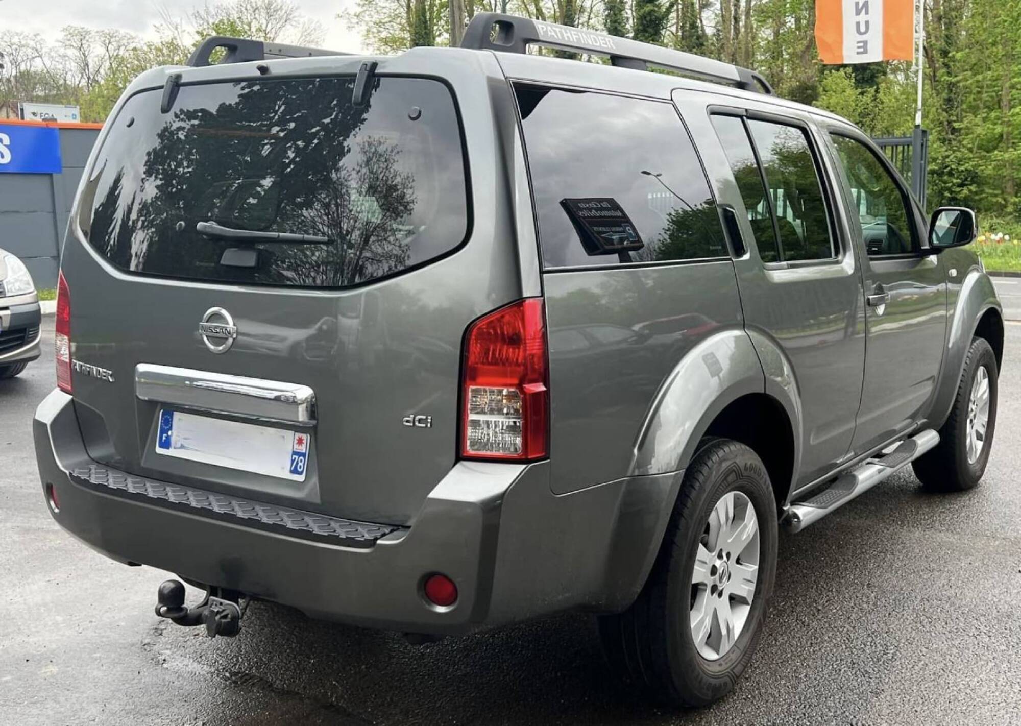 Nissan Pathfinder III 2.5 DCI 175 CV 4X4 4WD