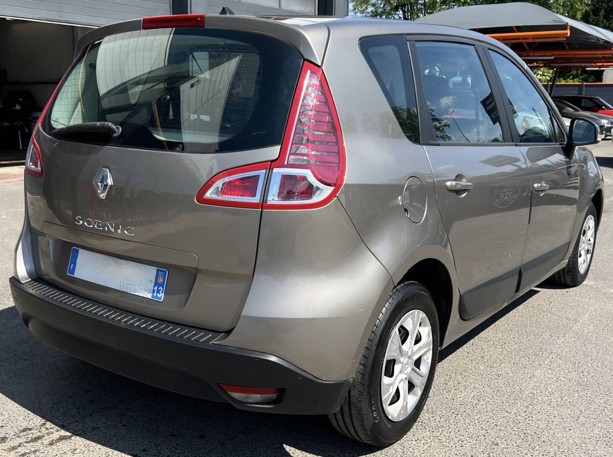 Renault Scénic III 1.6 Bio Ethanol 110 CV
