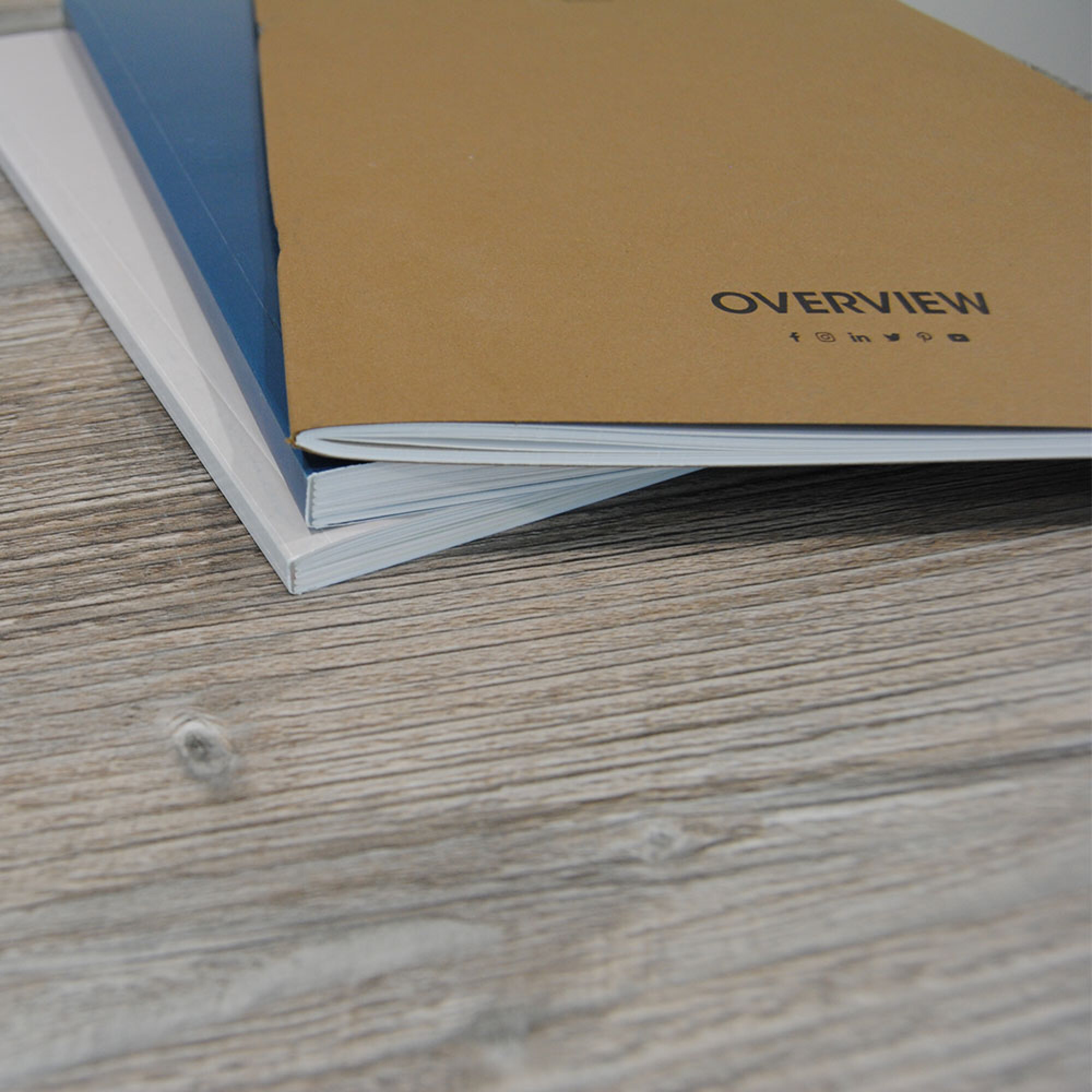 Plateau 90x90 decor chene saman