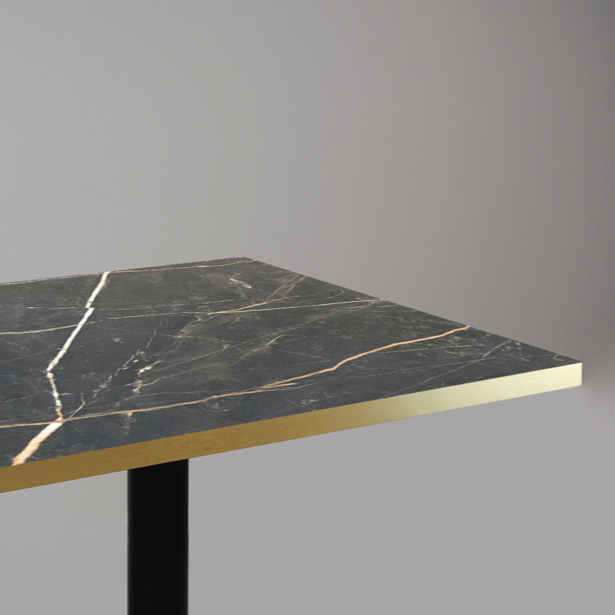 Table 120x70cm - modèle Milan marbre samas chants laiton