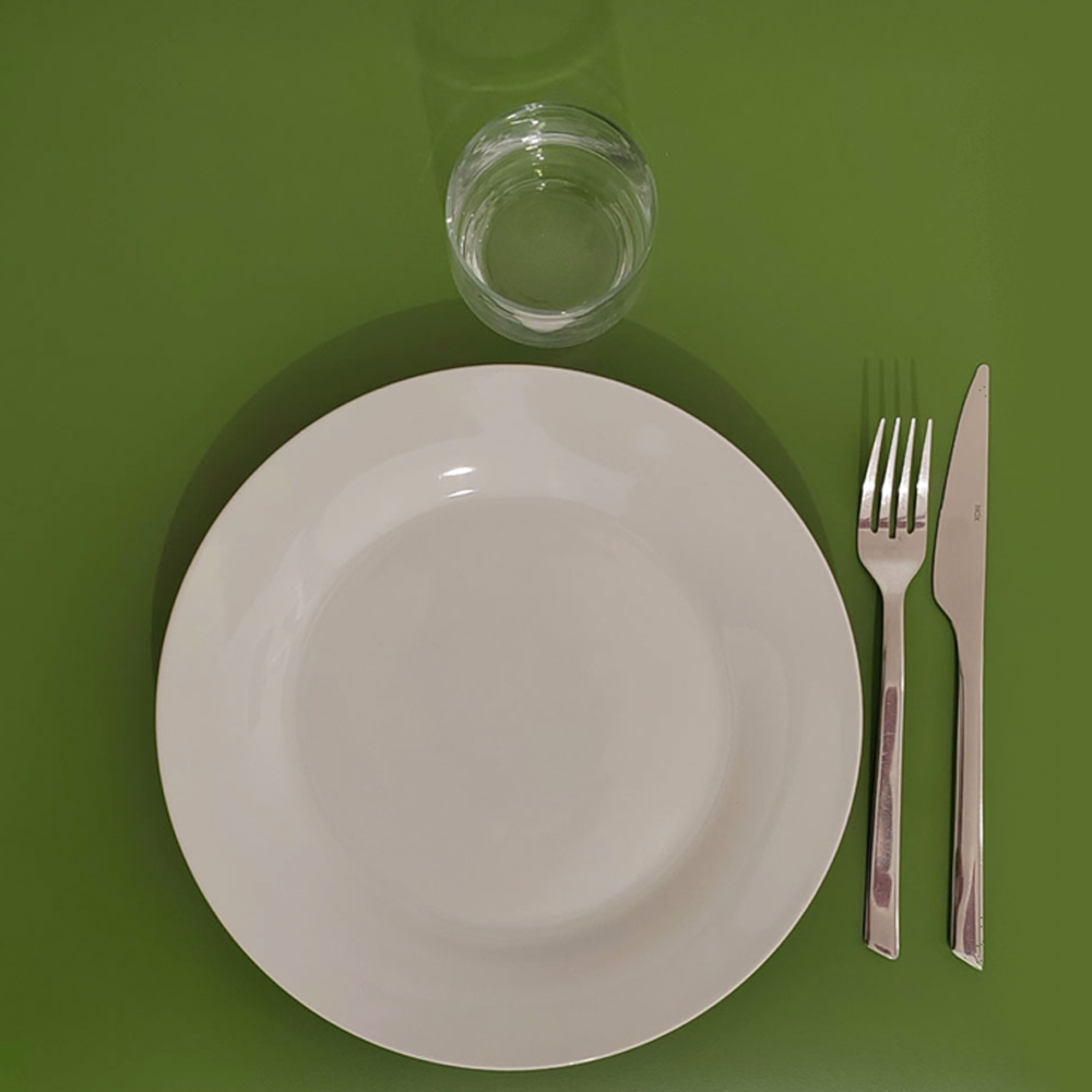 Table 70x70cm - modèle Bazila vert