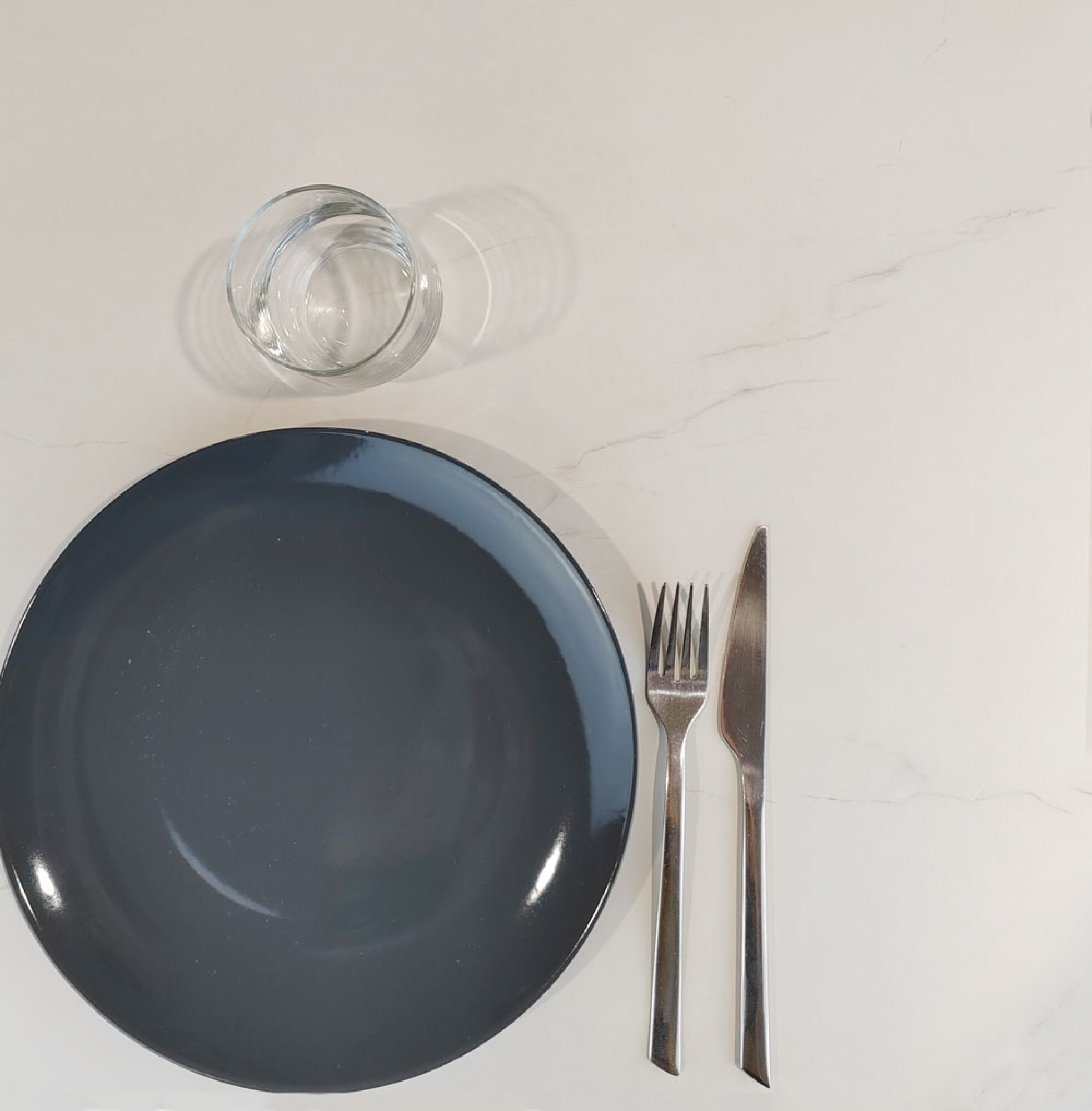 Table 70x70cm - modèle Rome marbre paro