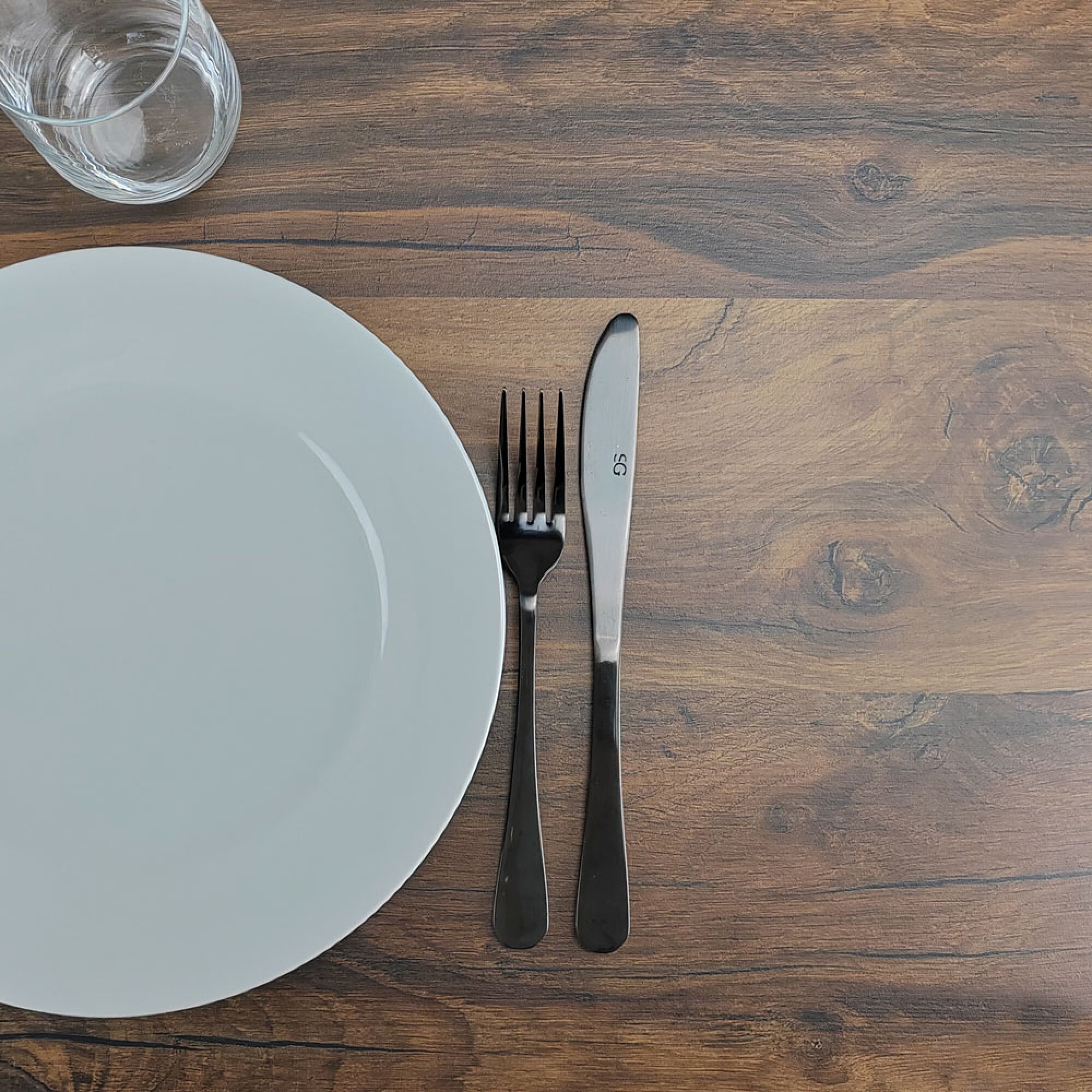 Table 90x90cm - modèle Bazila chêne hunton