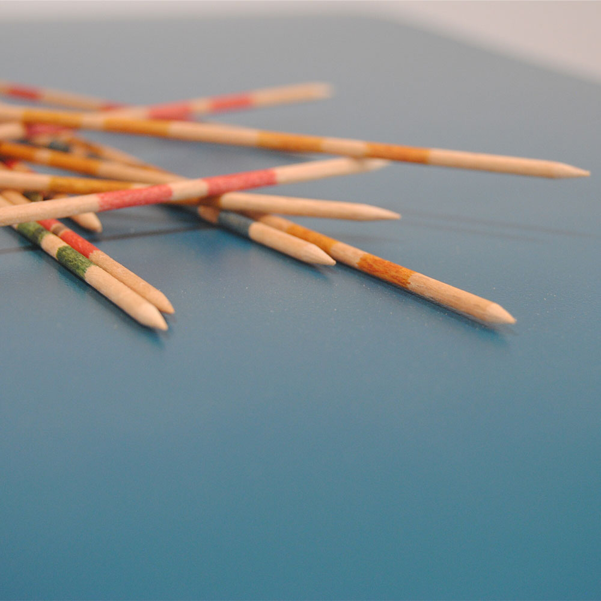 Table Ø120cm - modèle Rome bleu de prusse