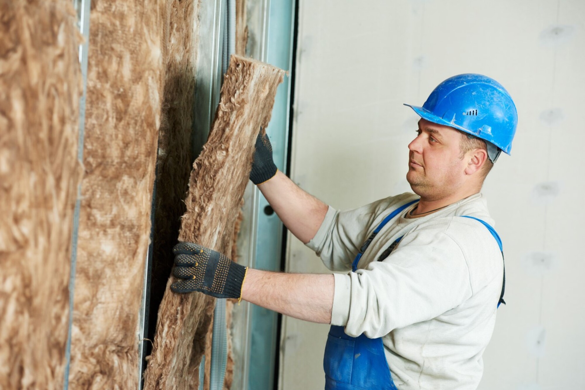 Pose isolation intérieure